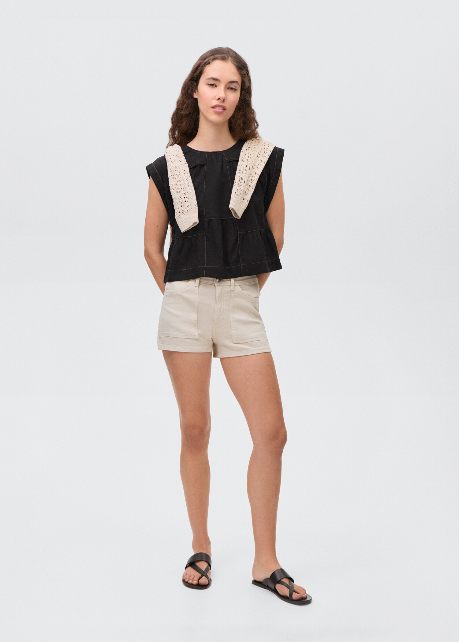 Decorative seam blouse - General plane