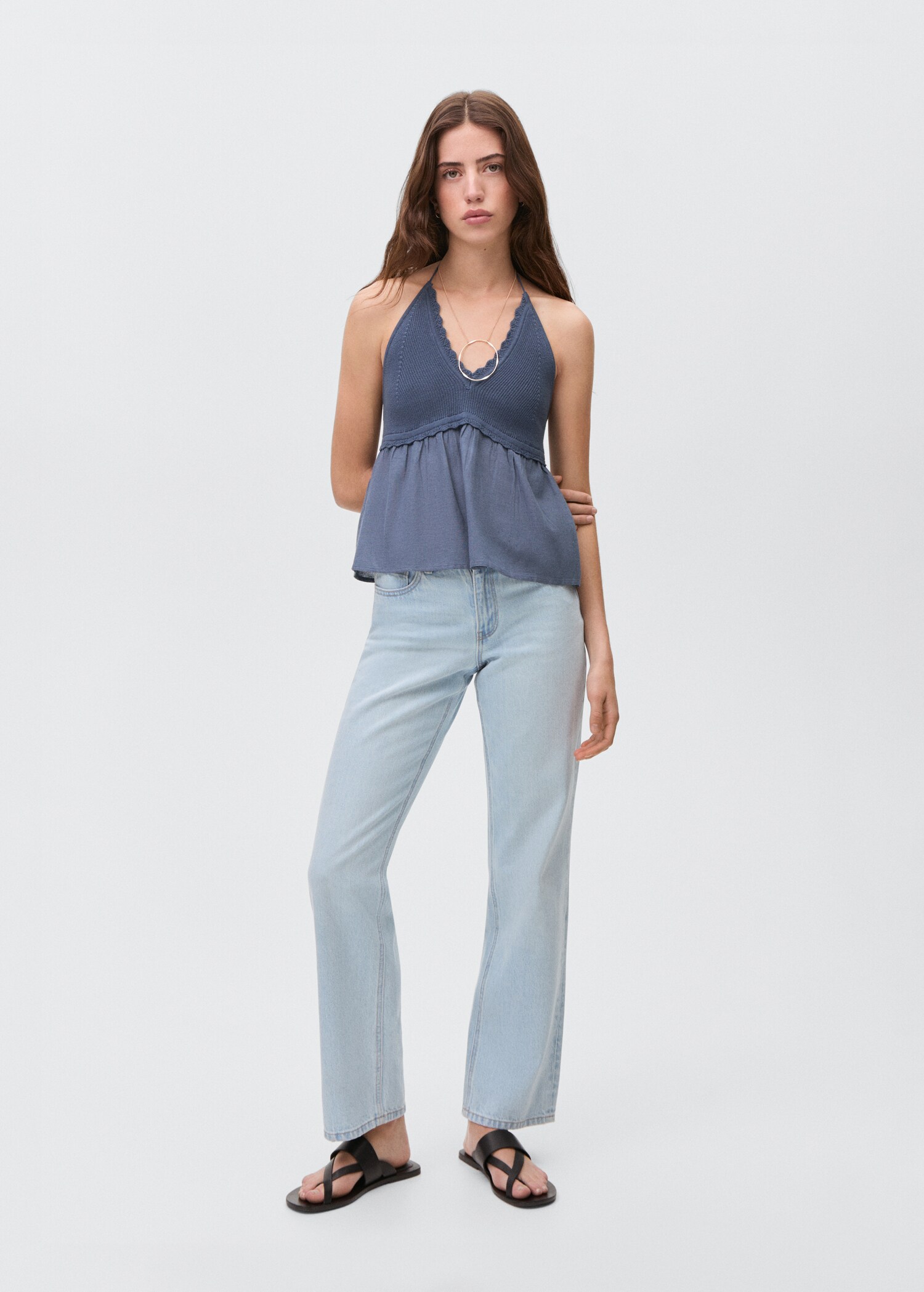 Top punto cuello pico - Plano general