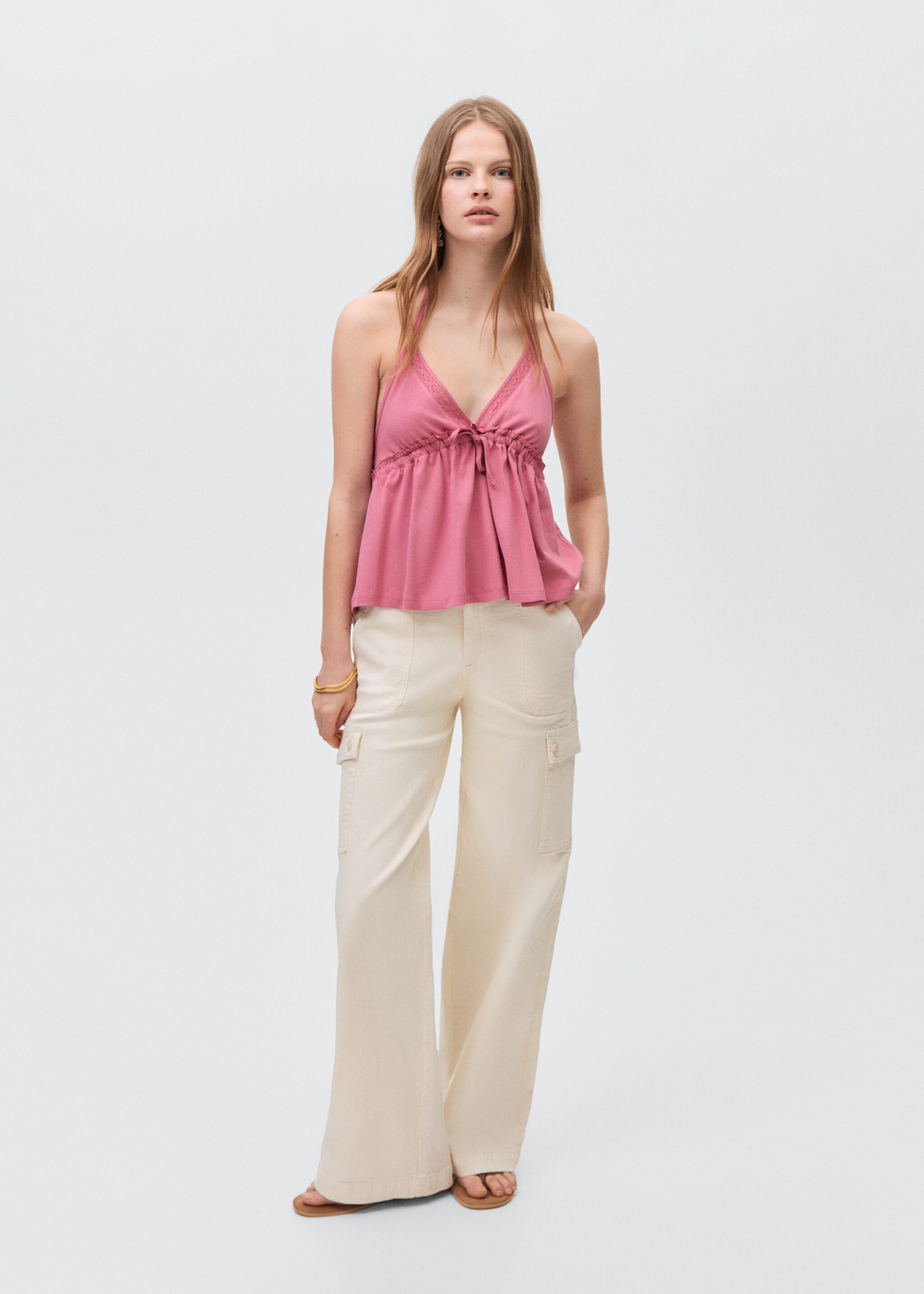 Top ruffled bow - رؤية عامة