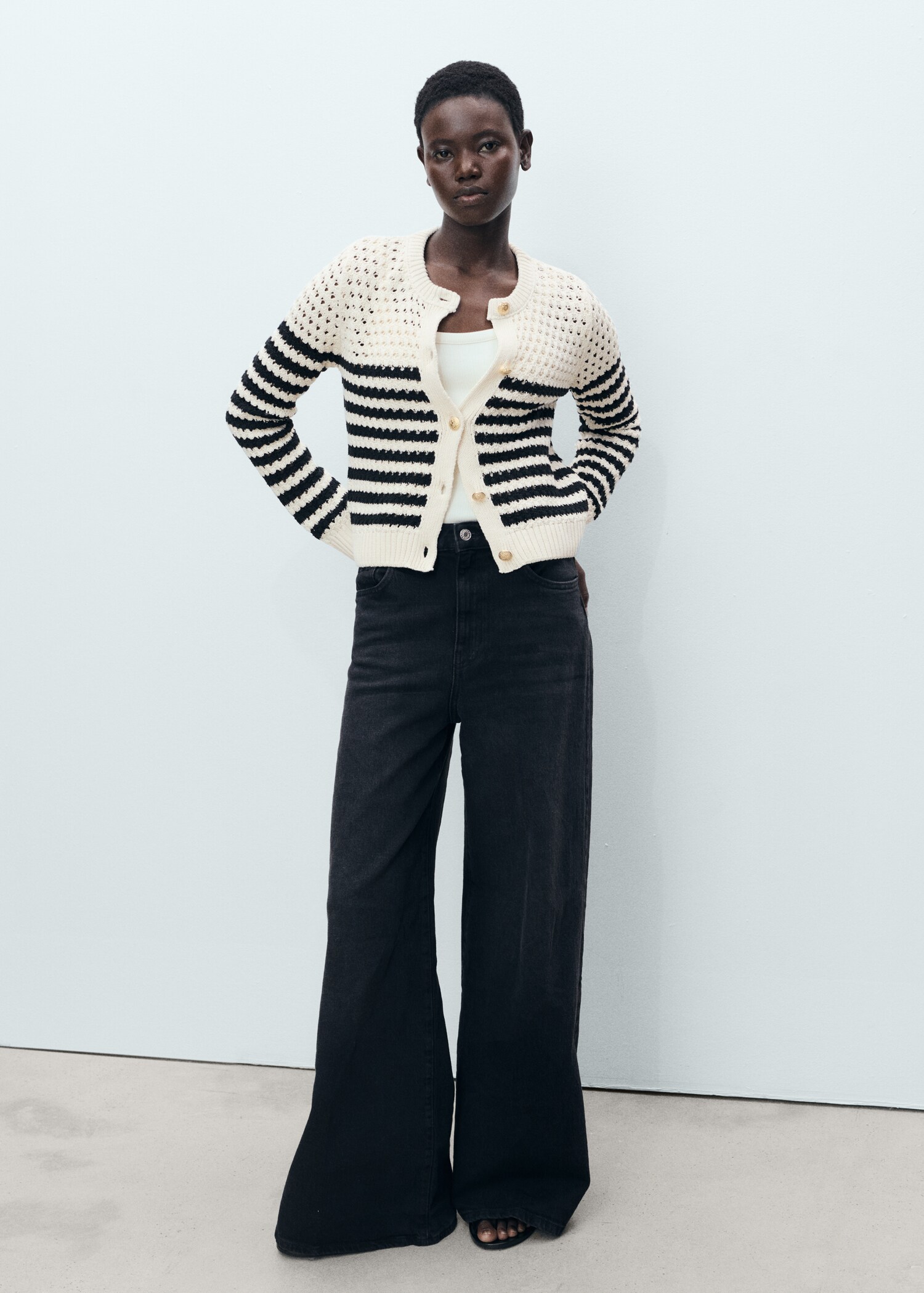 Gestreifter Cardigan mit Lochmuster - Allgemeine Ansicht