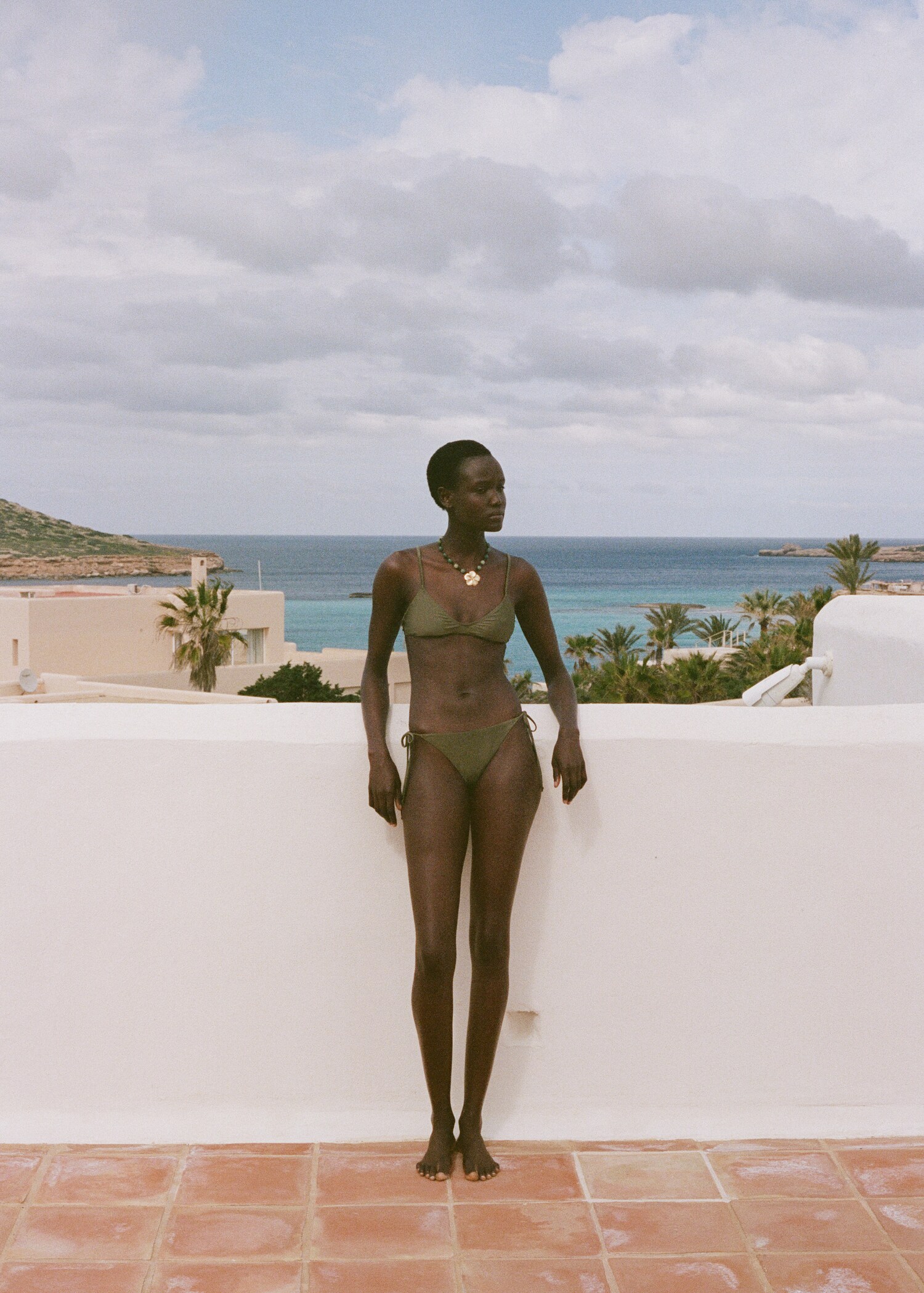 Calceta bikini acabat setinat - Pla general