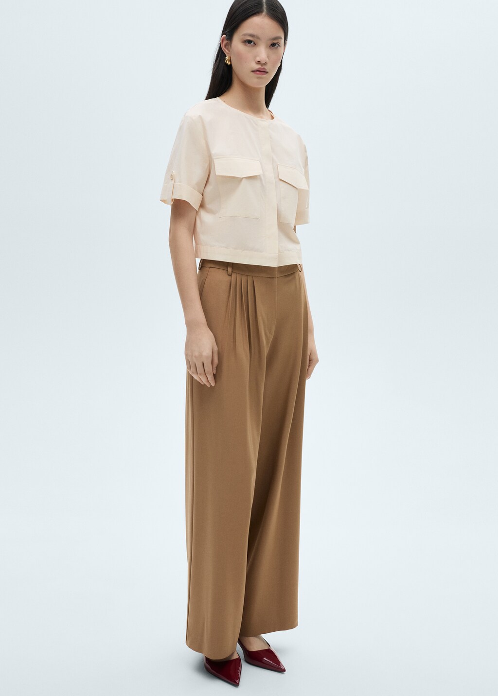 Chest-pocket cotton blouse