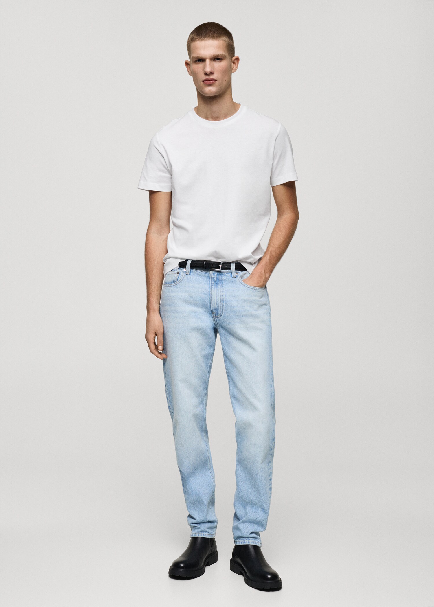 100% cotton slim-fit t-shirt - General plane