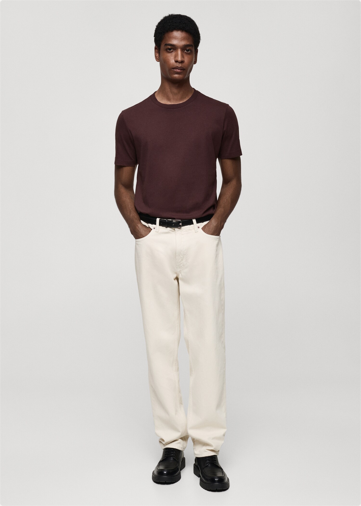100% cotton slim-fit t-shirt - General plane