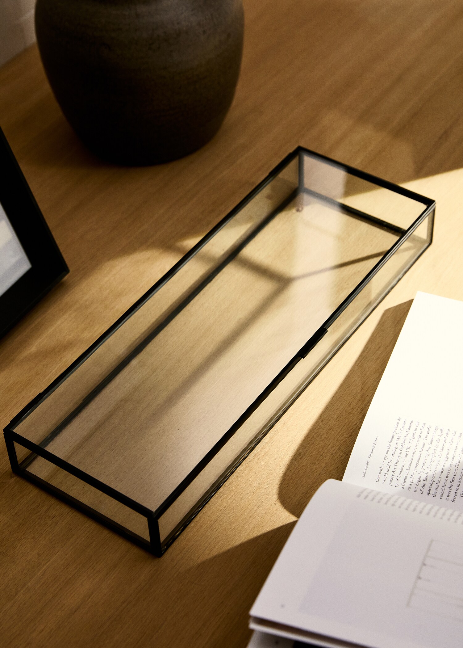 Medium glass and metal jewellery box - General plane