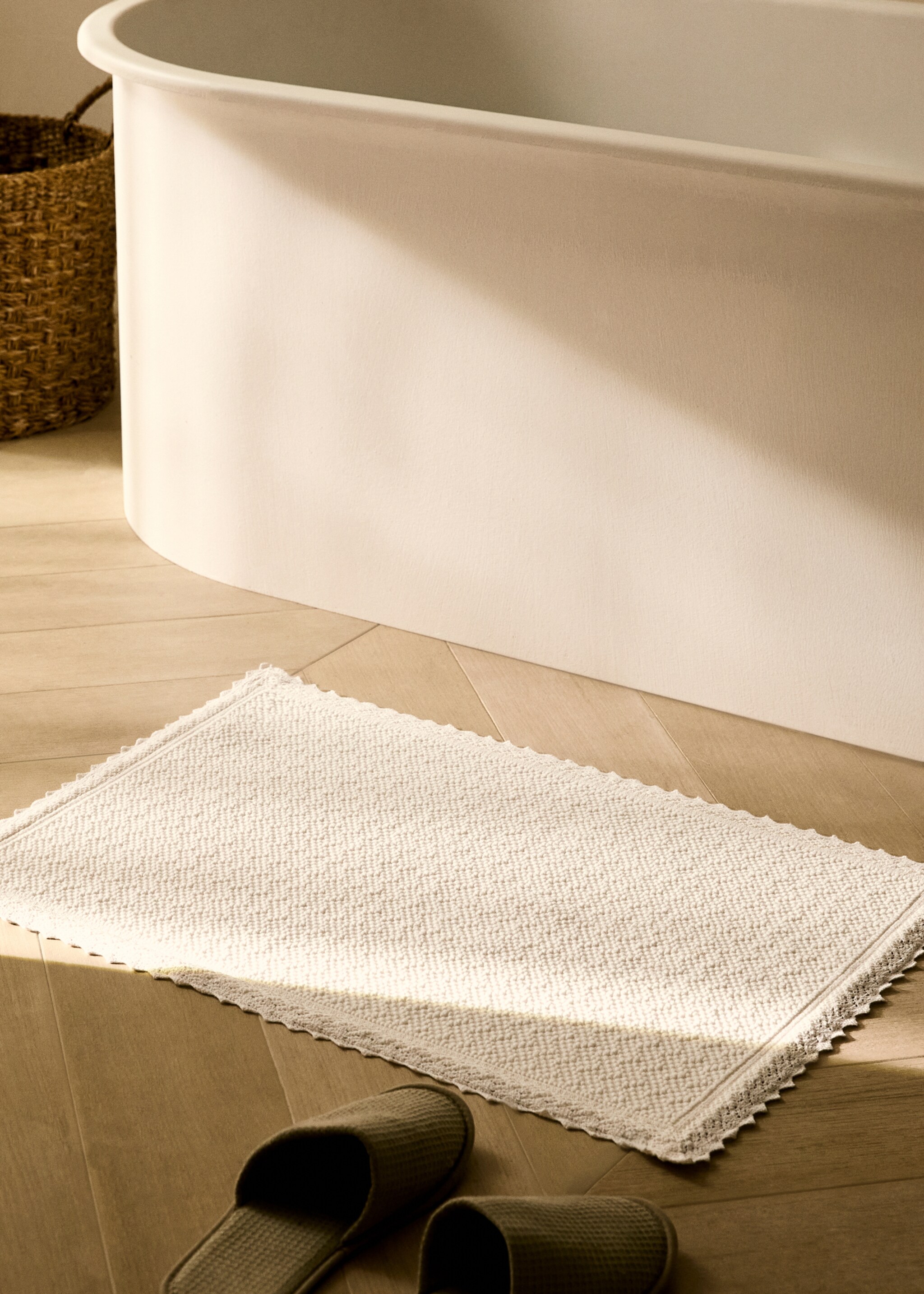 Lace bathroom rug - General plane