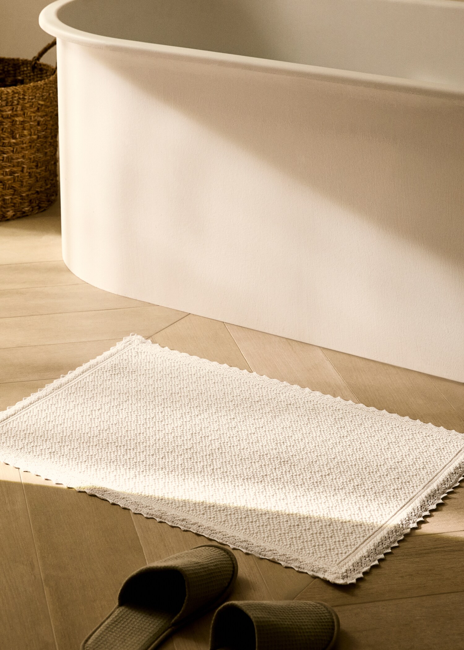 Lace bathroom rug - General plane