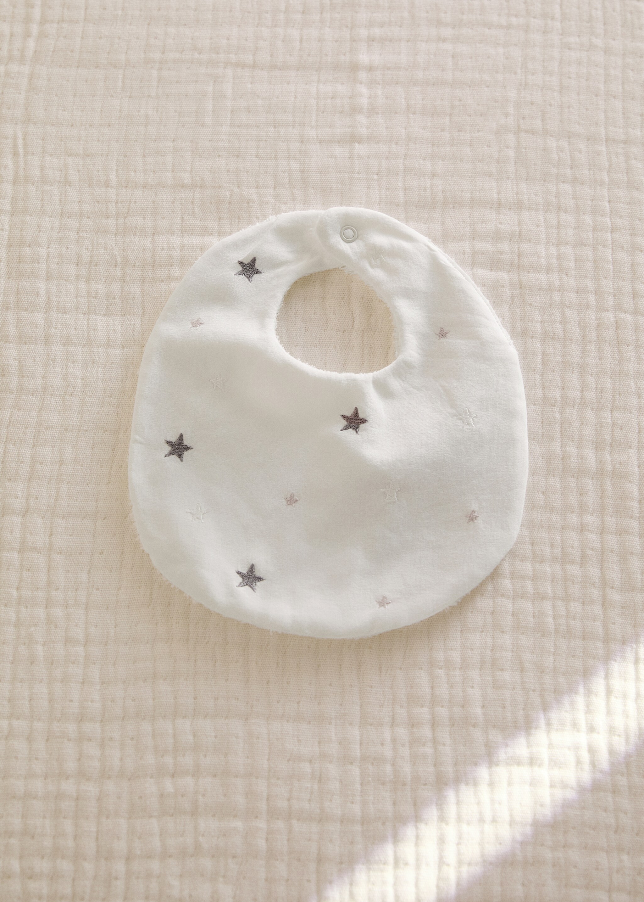 Embroidered terry bib with stars - General plane