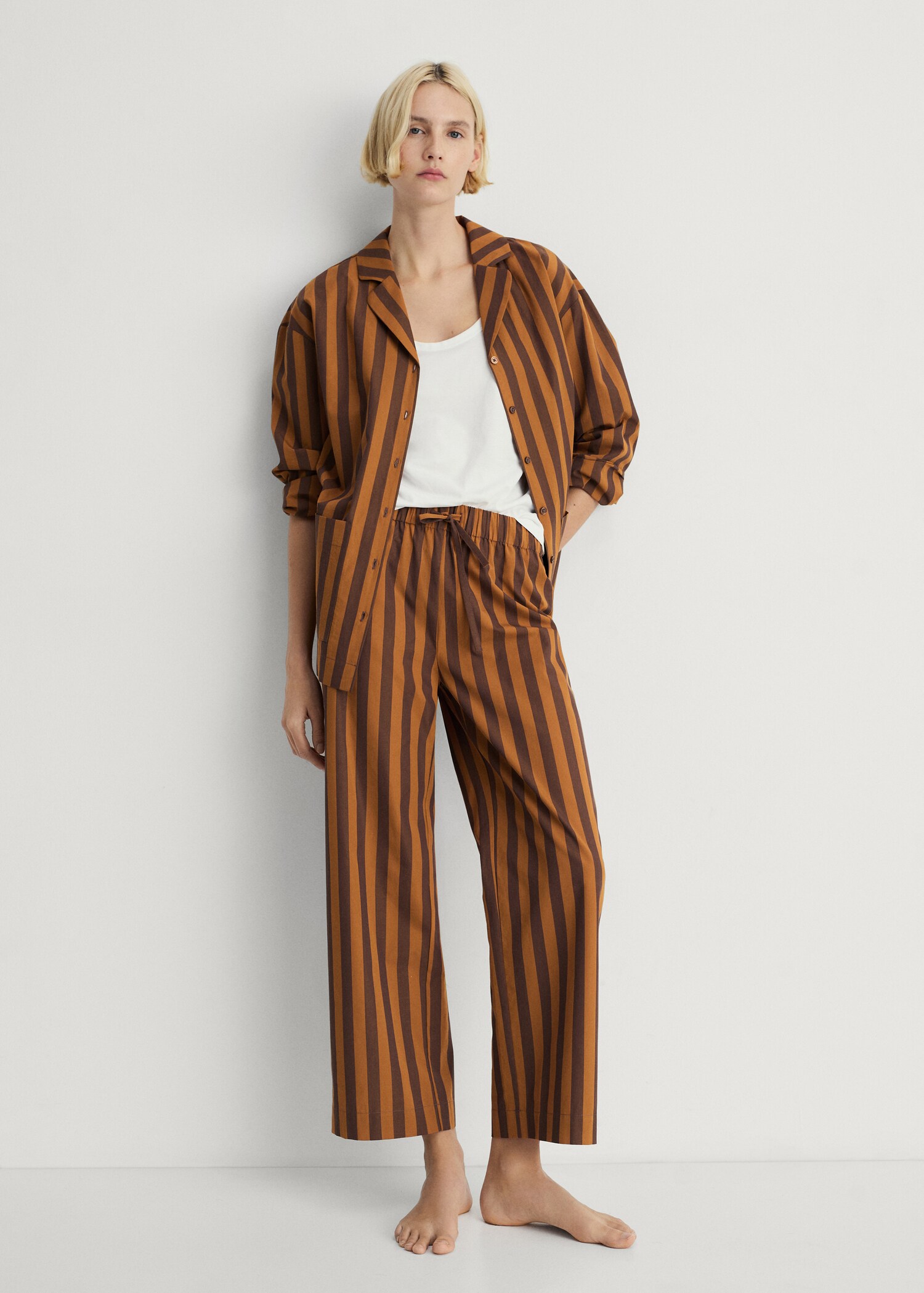 Woven two-tone striped pants - General plane