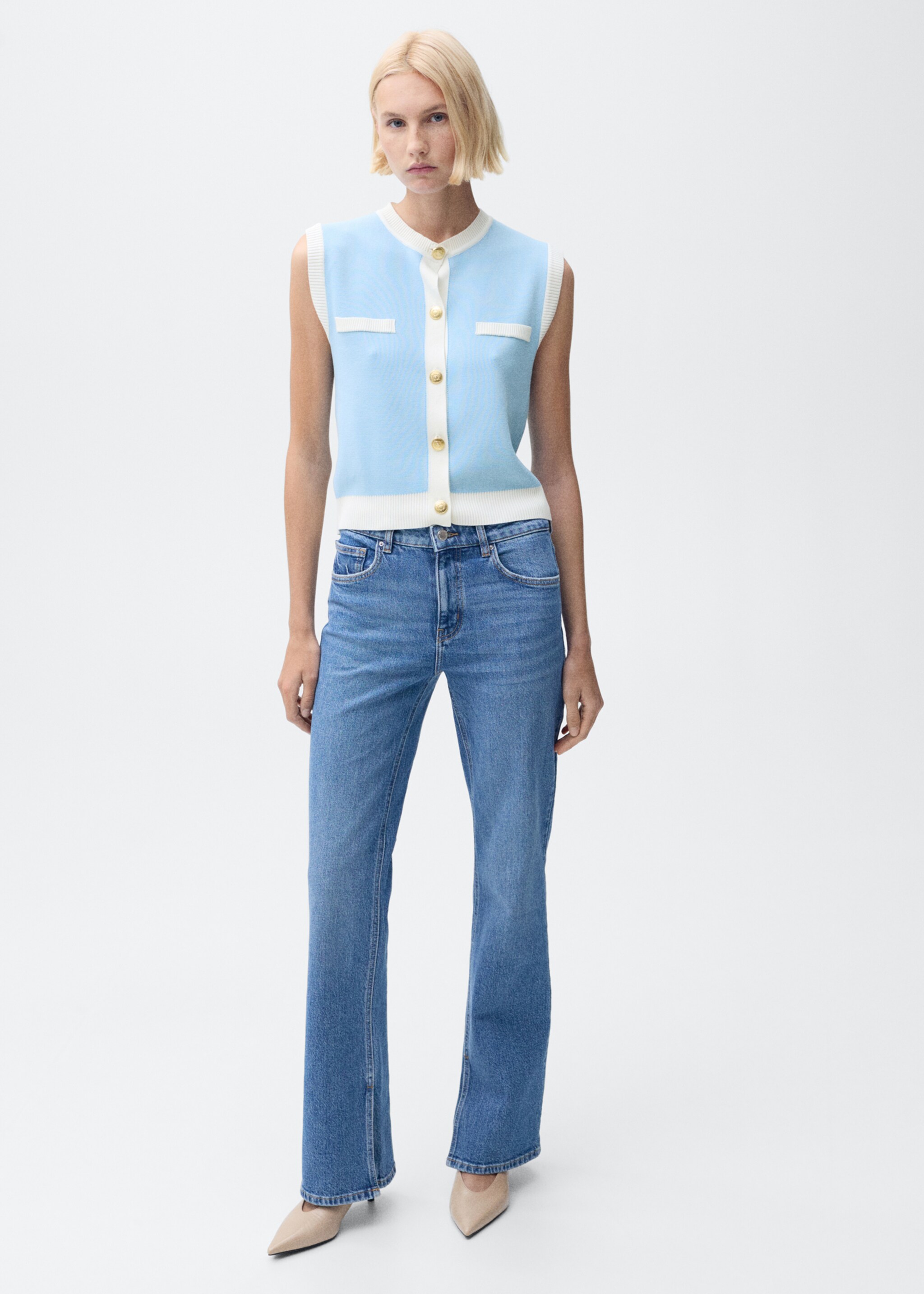 Knitted waistcoat with contrast piping - General plane