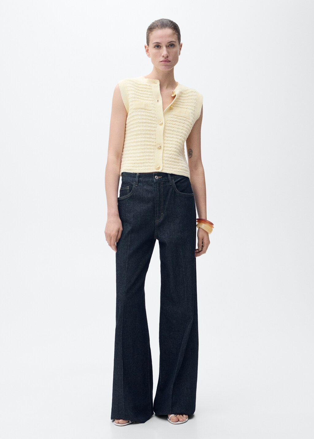 Knitted cardigan with jewel button - image 2