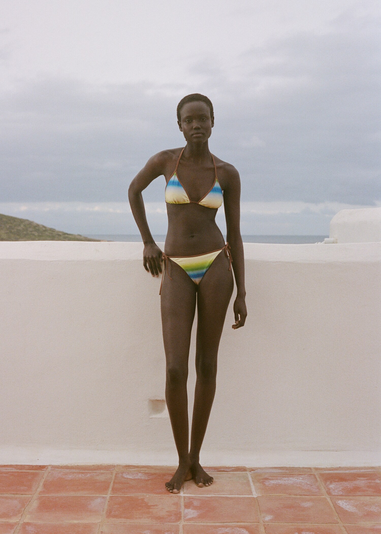 Haut bikini effet dégradé - Plan général