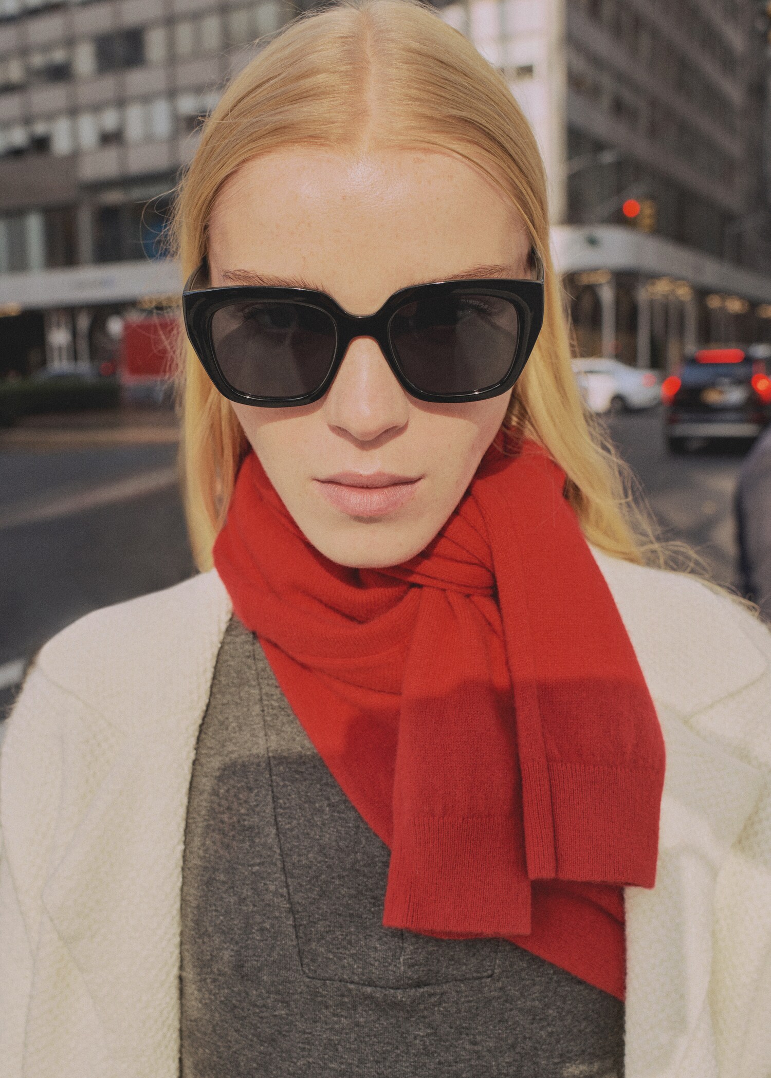 Lunettes de soleil monture plastique - Plan général