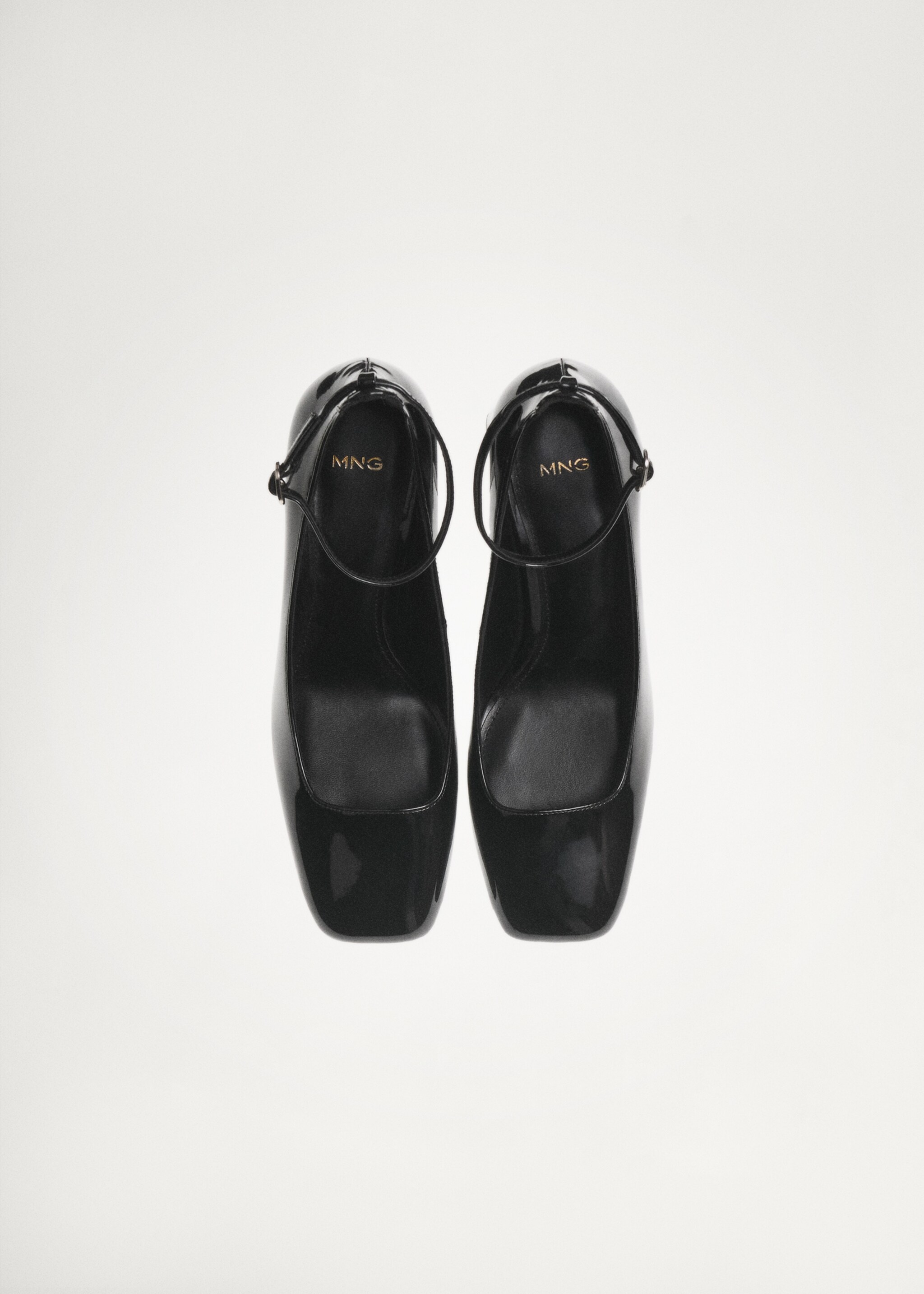 Chaussures vernies talon - Plan général