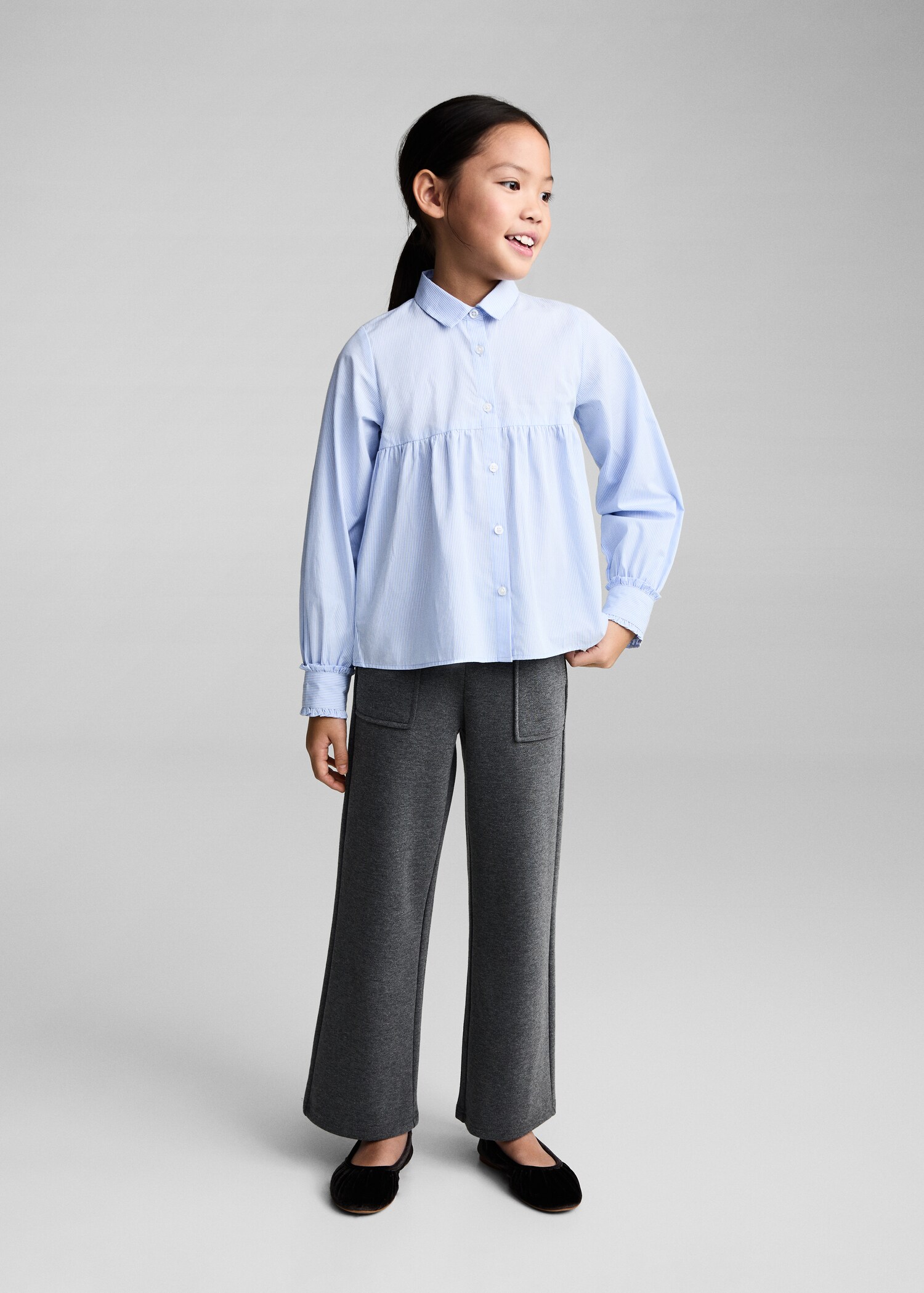Camisa rayas volante - Plano general