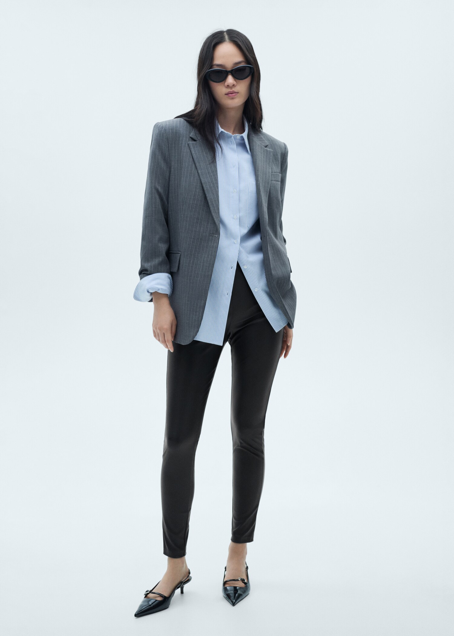 Leather-effect leggings - General plane