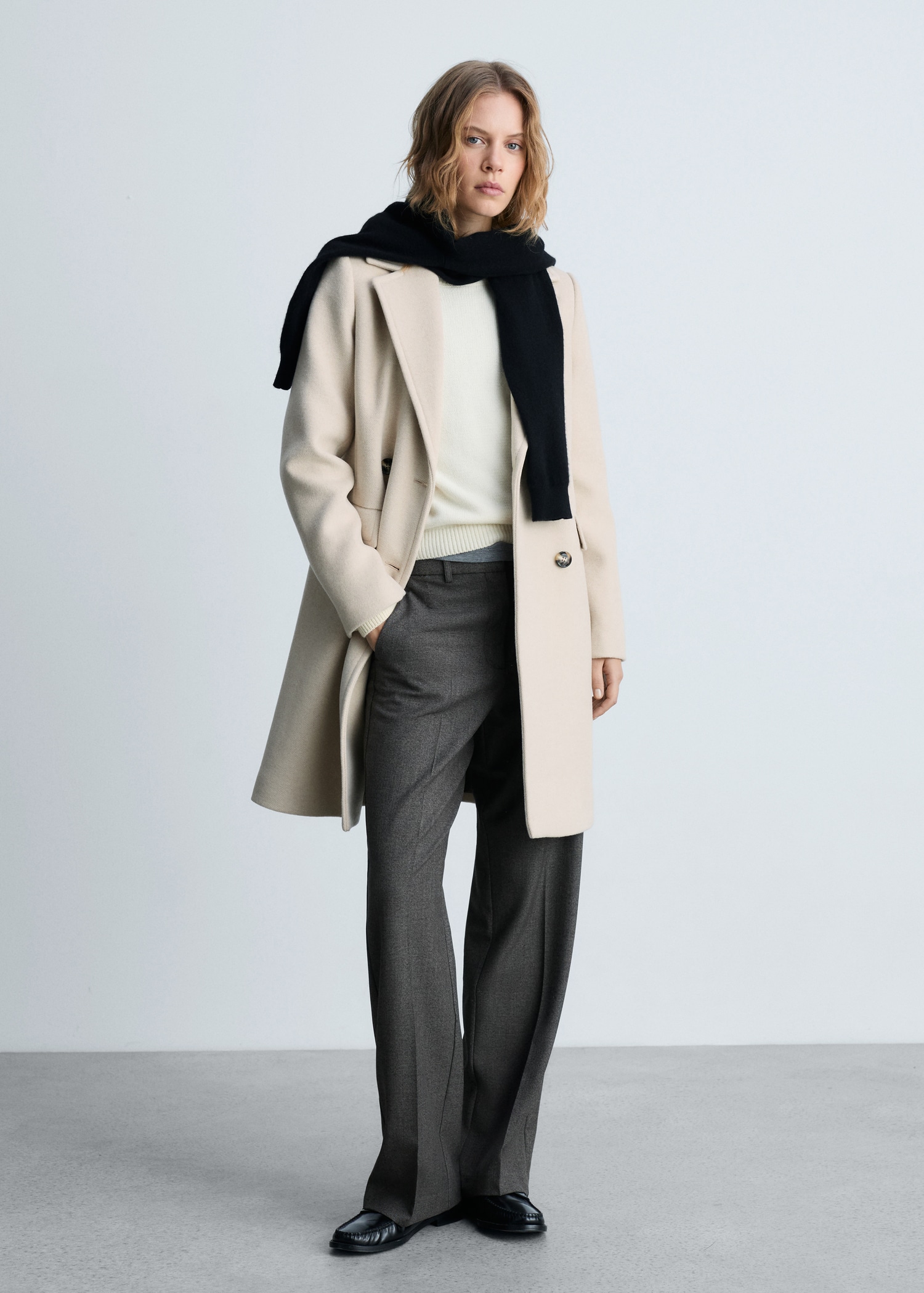 Cappotto lana doppia abbottonatura - Piano generale