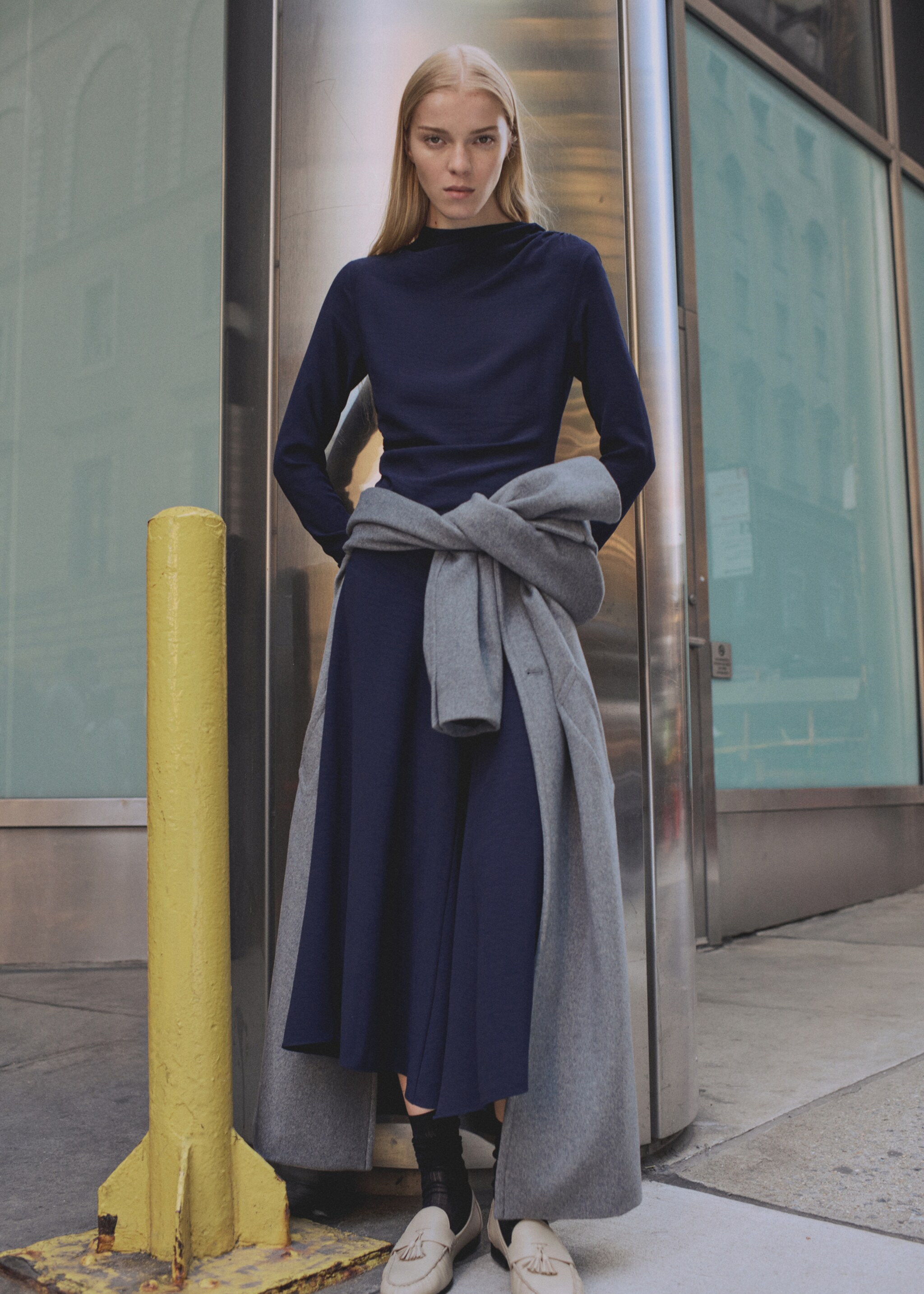 Asymmetrical pleated dress - เครื่องบินทั่วไป