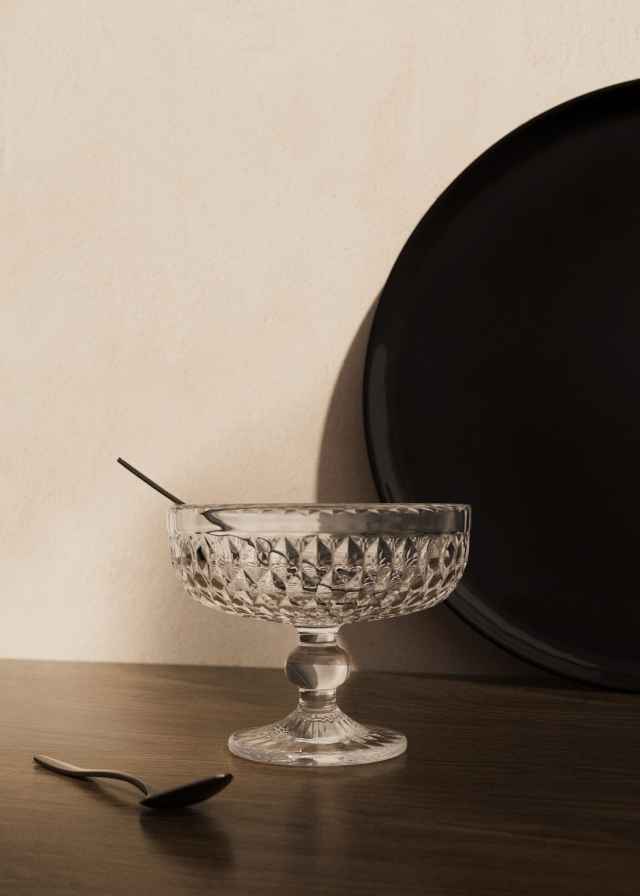 Geometric embossed-glass ice cream glass - General plane