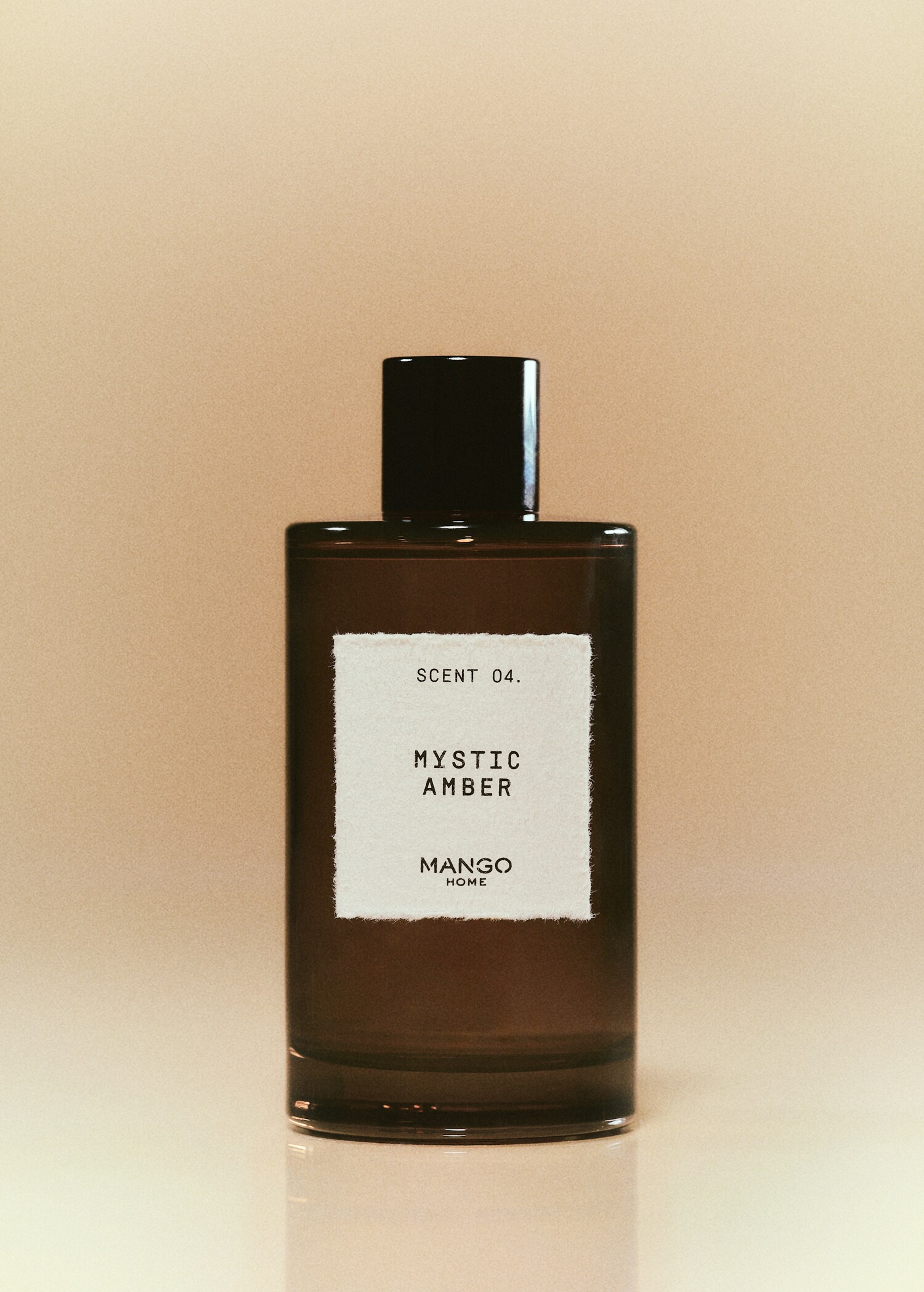 Odświeżacz do powietrza w sprayu MYSTIC AMBER 200 ml - Plan ogólny