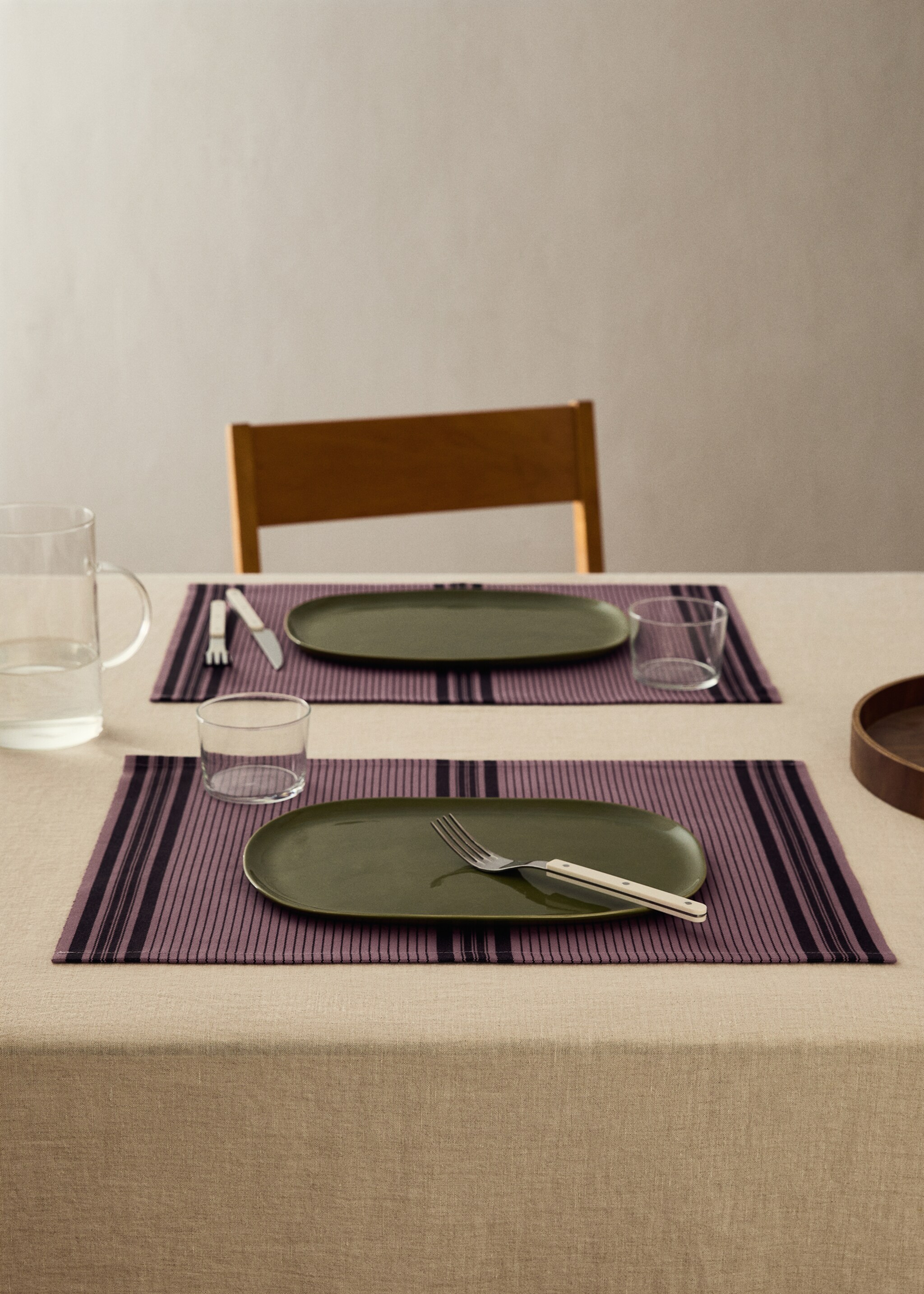 Cotton yarn-dyed striped placemat - General plane, Medium Pink. Ref: 87053316-00.