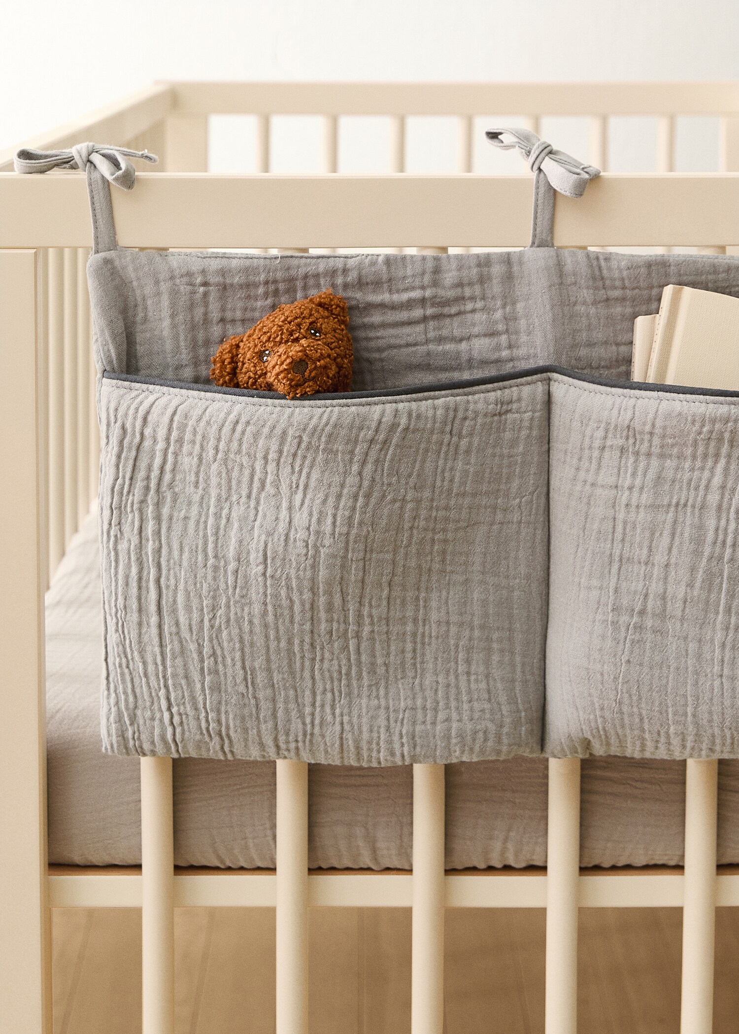 Bett-Organizer mit Piping - Allgemeine Ansicht