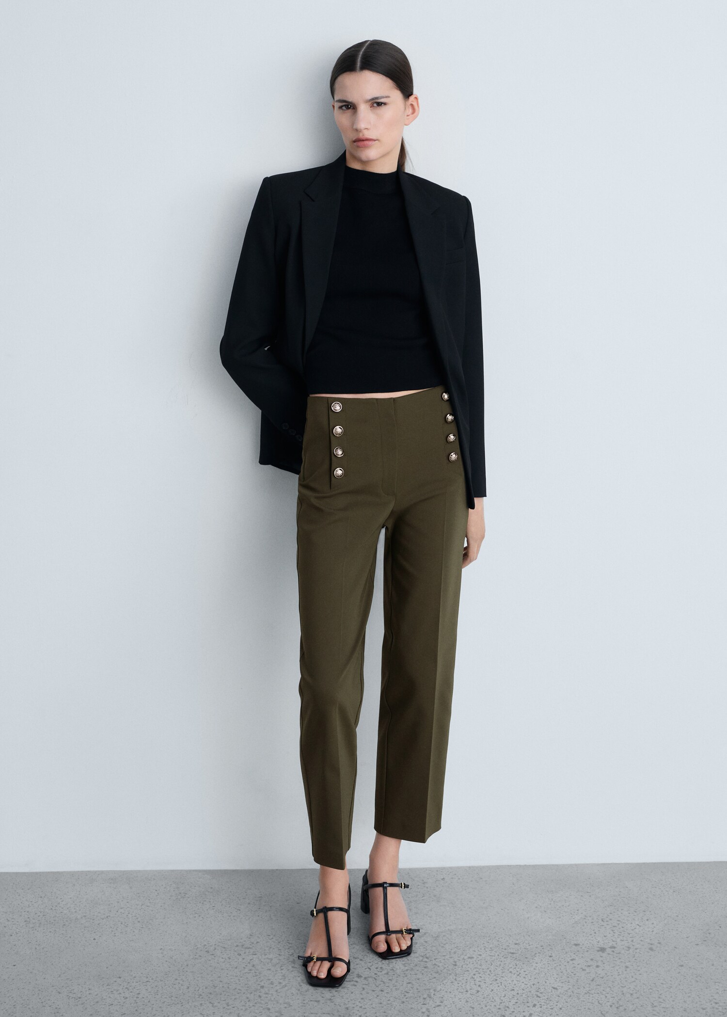 Straight trousers with jewel buttons - General plane
