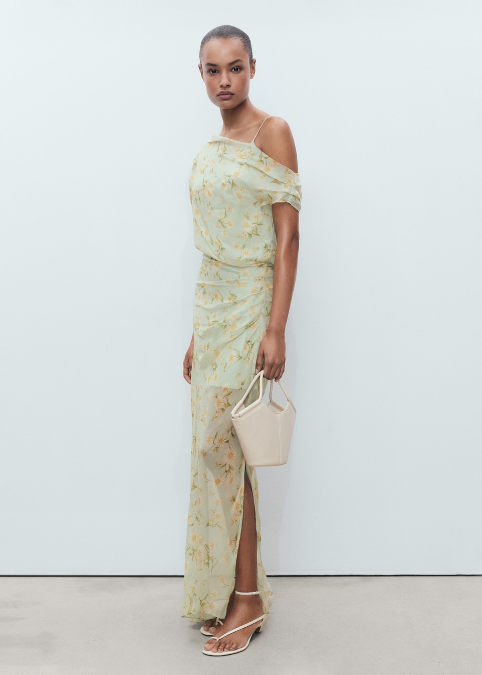 2025 wedding guest outfits - green wedding guest outfit