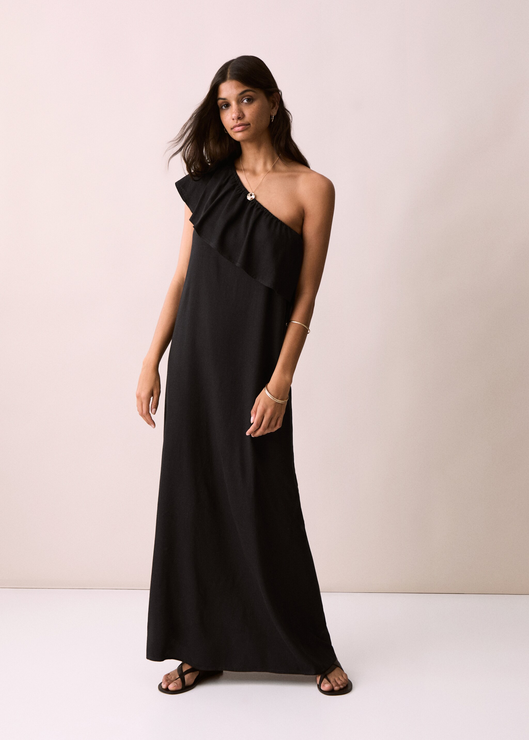 Ruffled linen dress - General plane