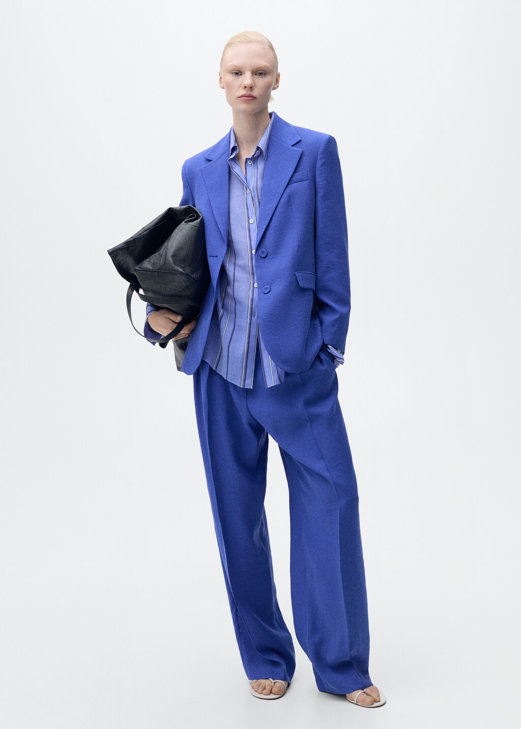 Wide leg pleated suit trousers - image 2