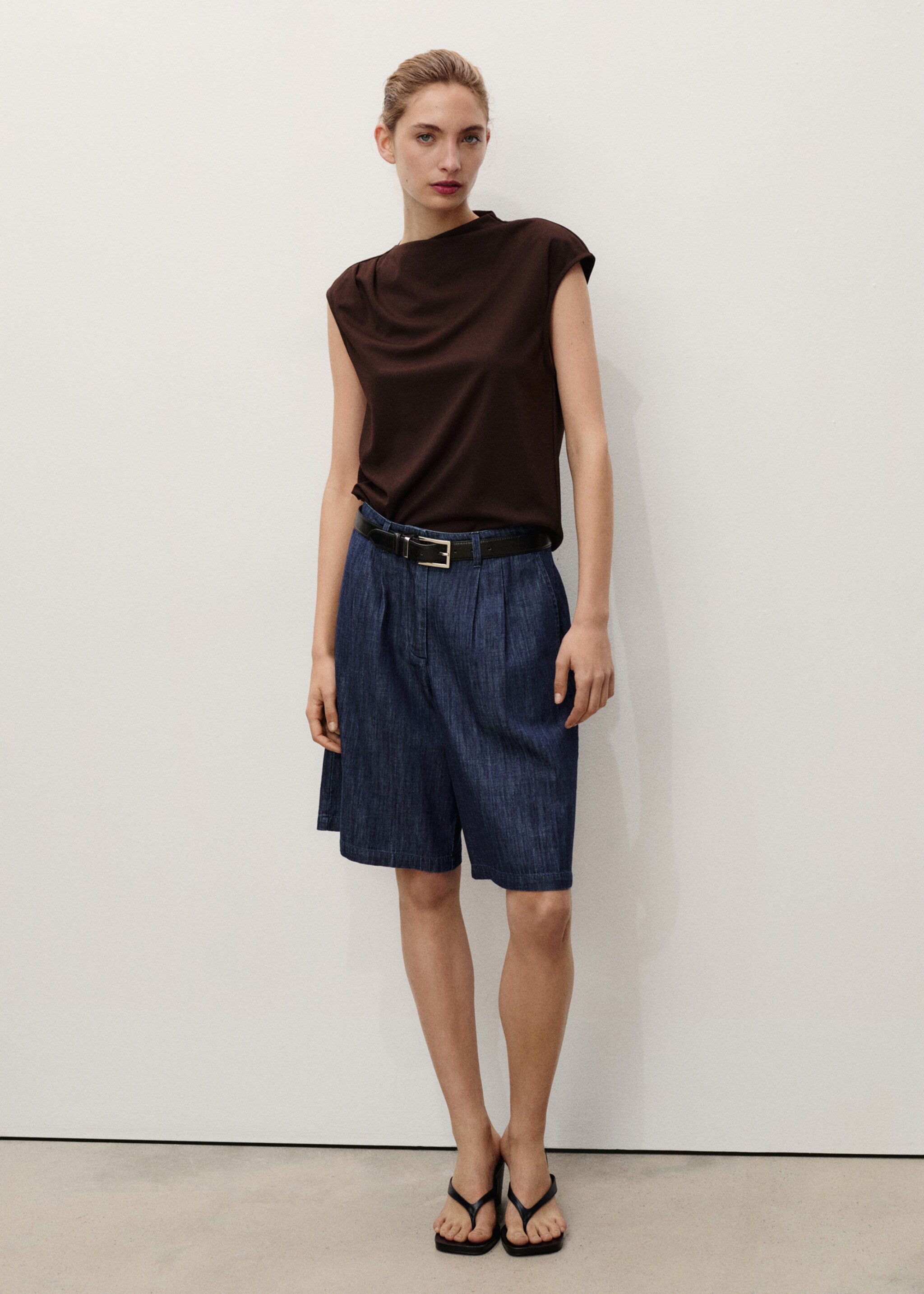 Straight-fit rinse-wash denim bermuda shorts - General plane