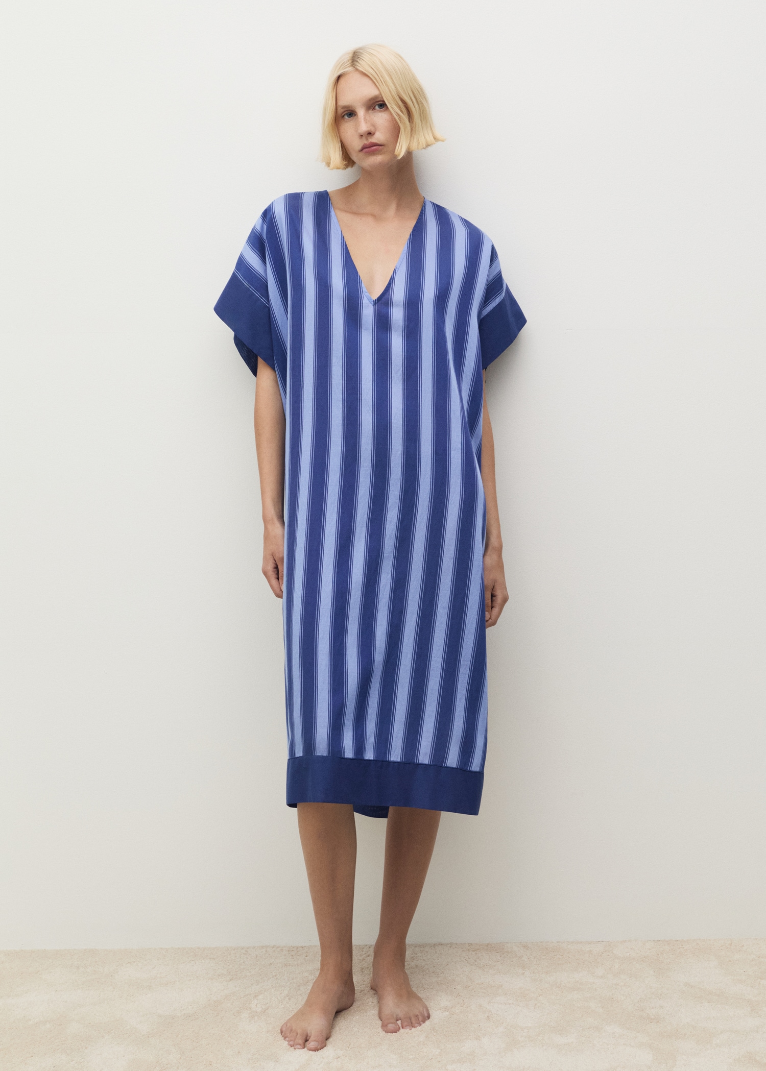 Caftan en lyocell à rayures tissu bicolore - Plan général