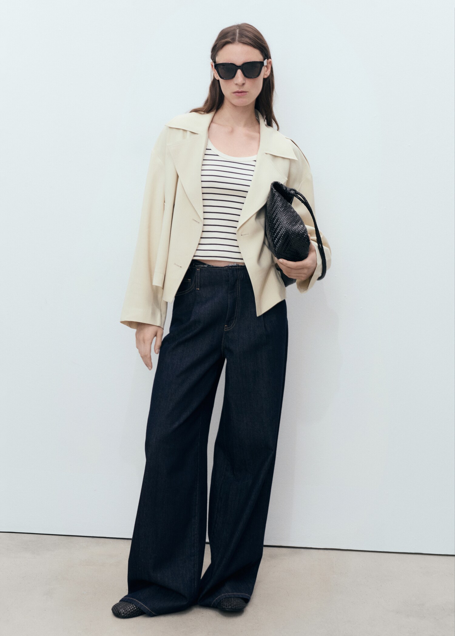 Striped cotton T-shirt with low neckline - General plane