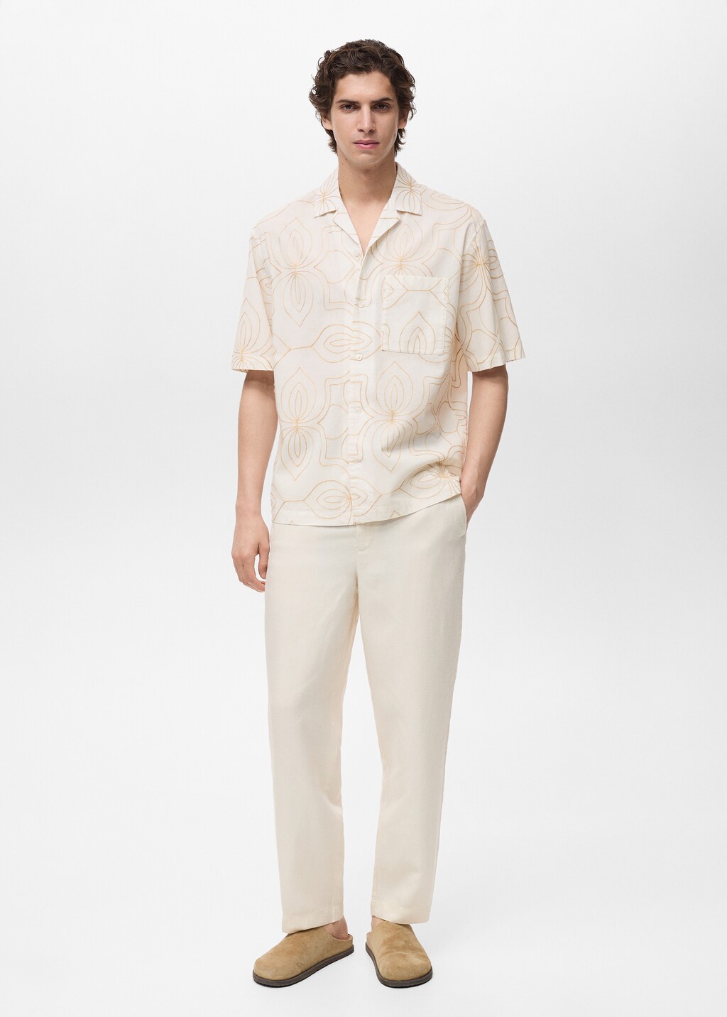 Shirt with embroidered bowling collar