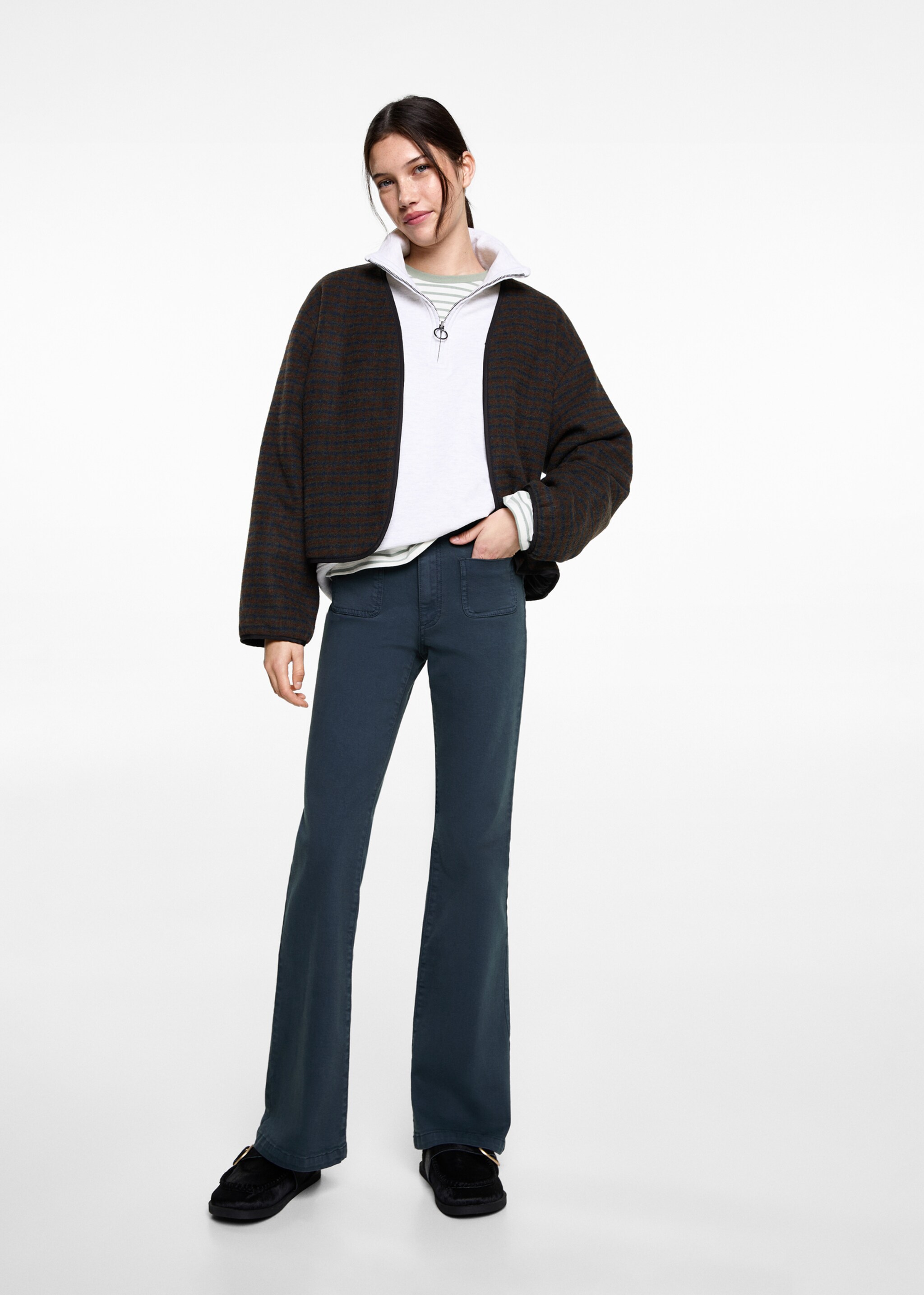 Flared jeans with pocket - General plane