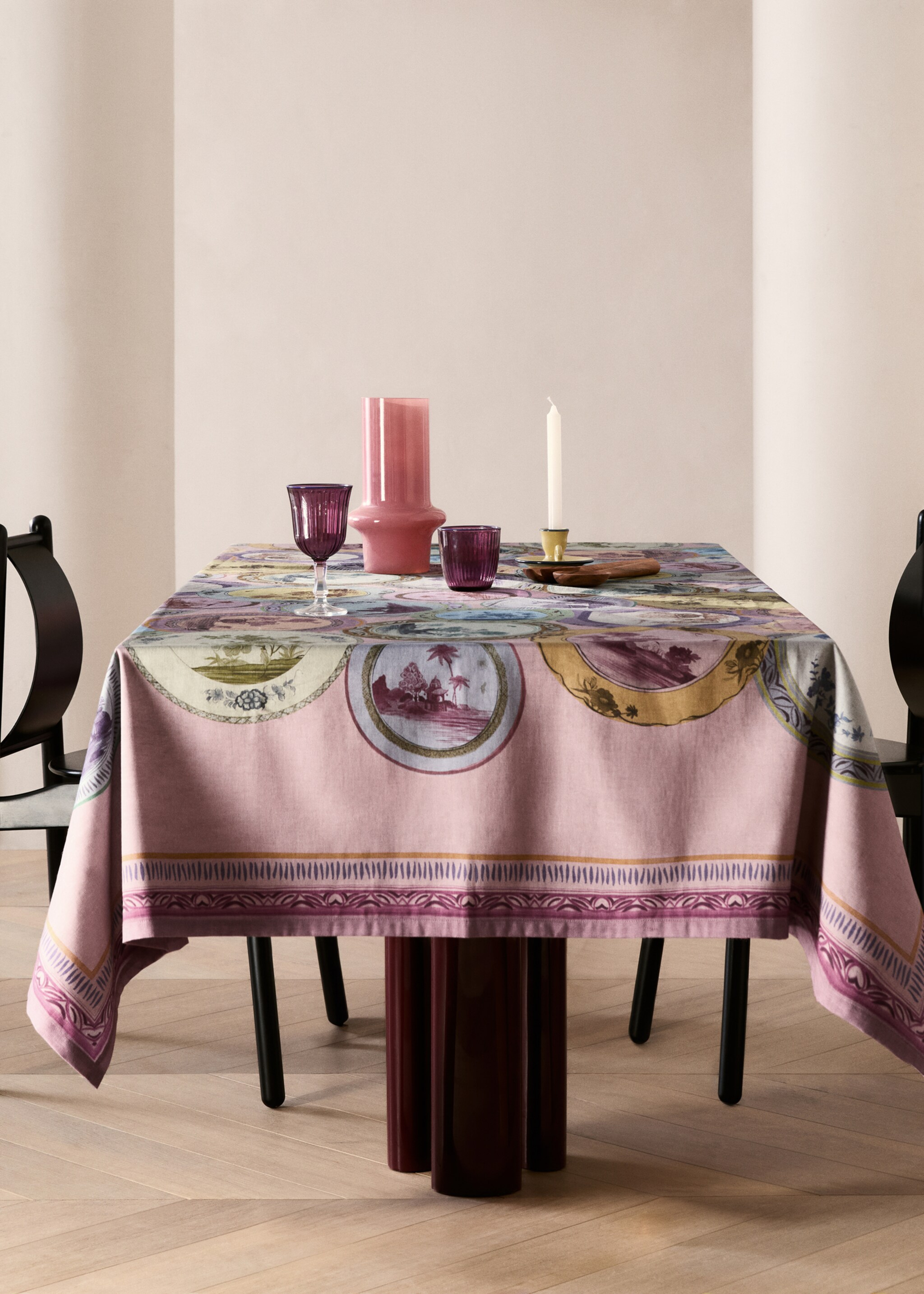Mantel algodón estampado platos 6 a 8 comensales - Plano general, Rosa. Ref: 87062940-00.