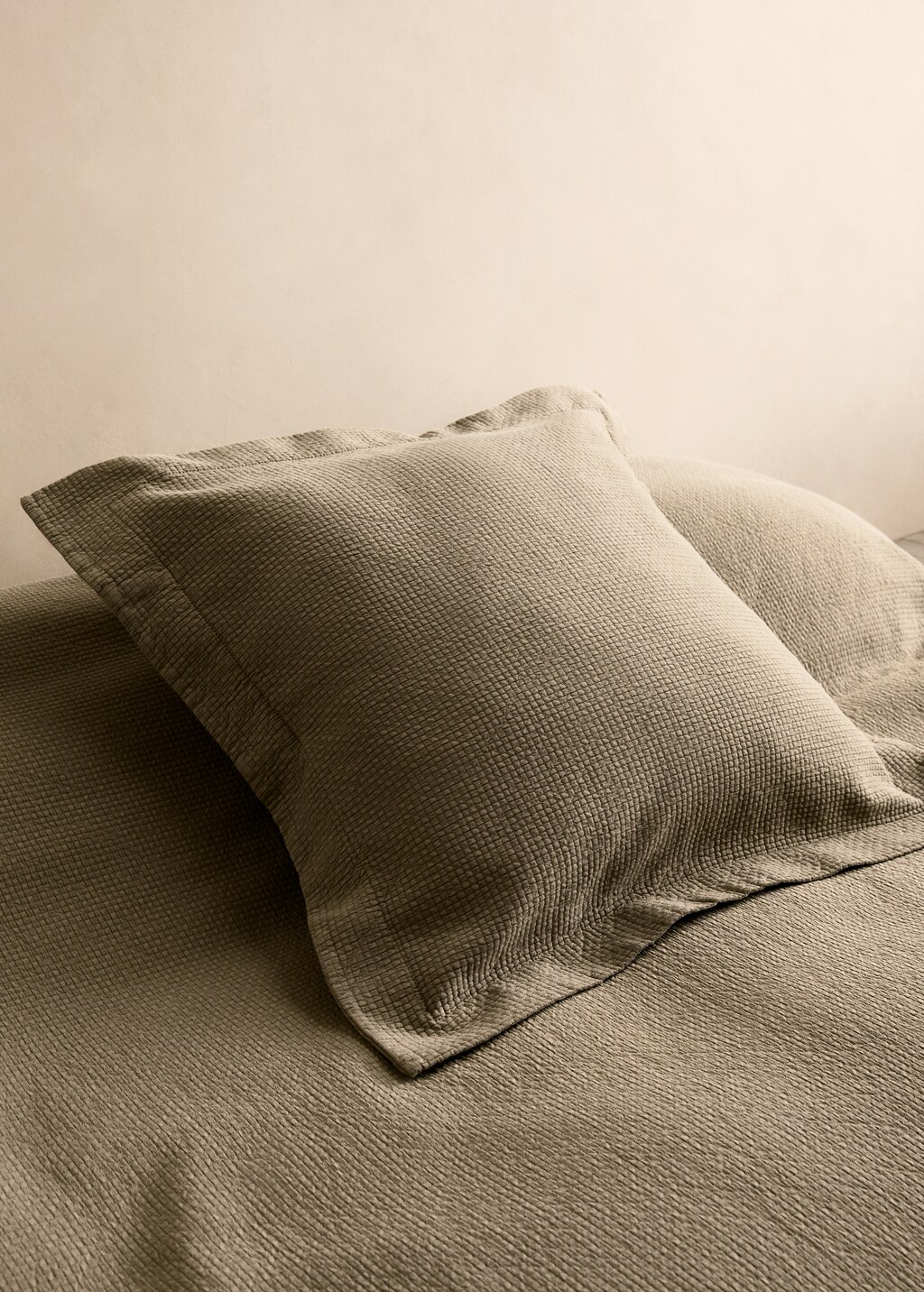 J Elliot Home Mornington Linen Cushion Cover 50 x 50 cm Charcoal