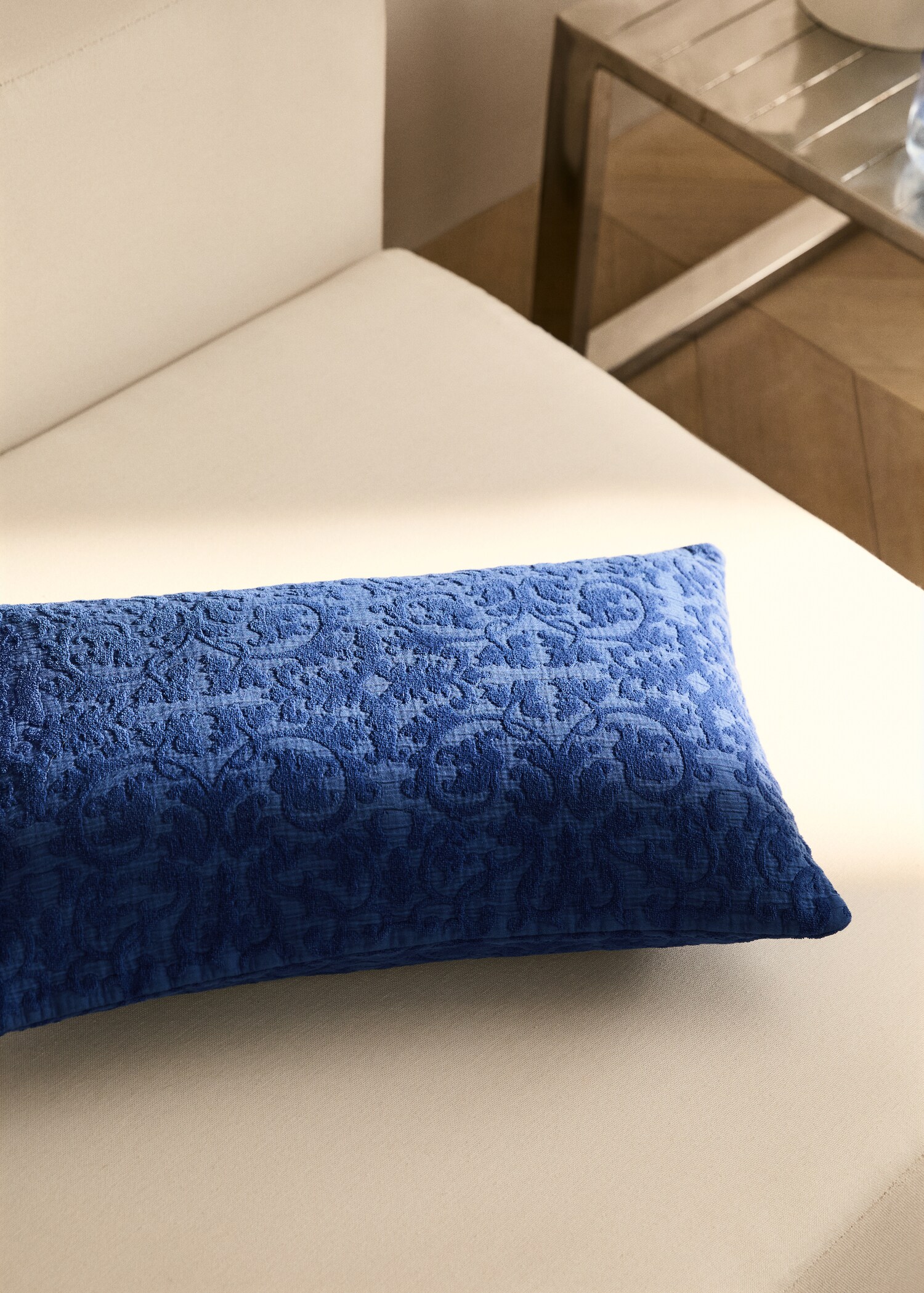 Kissenbezug aus Jacquard mit Blumenmotiv 30 x 50 cm - Allgemeine Ansicht