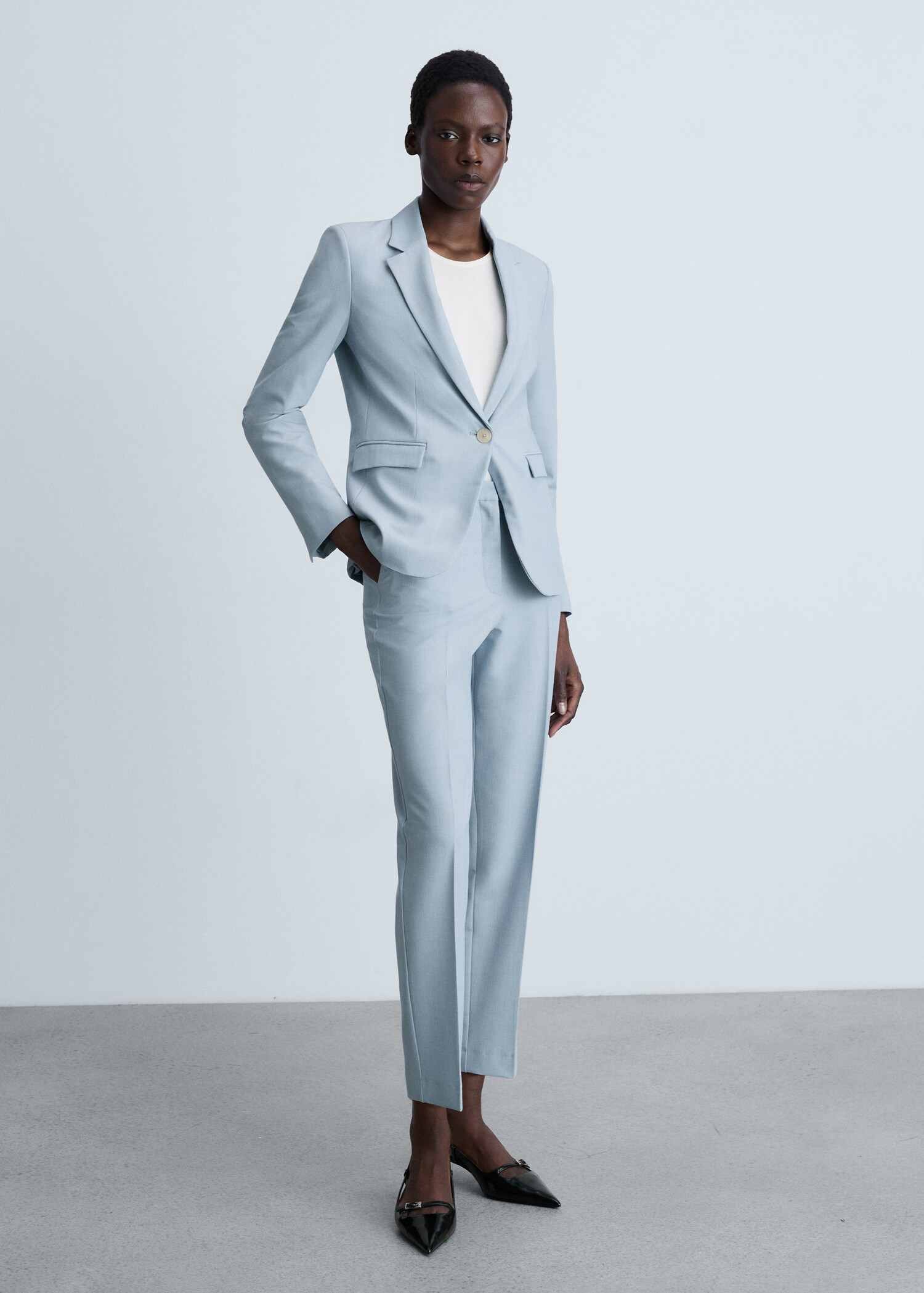Fitted suit jacket - General plane