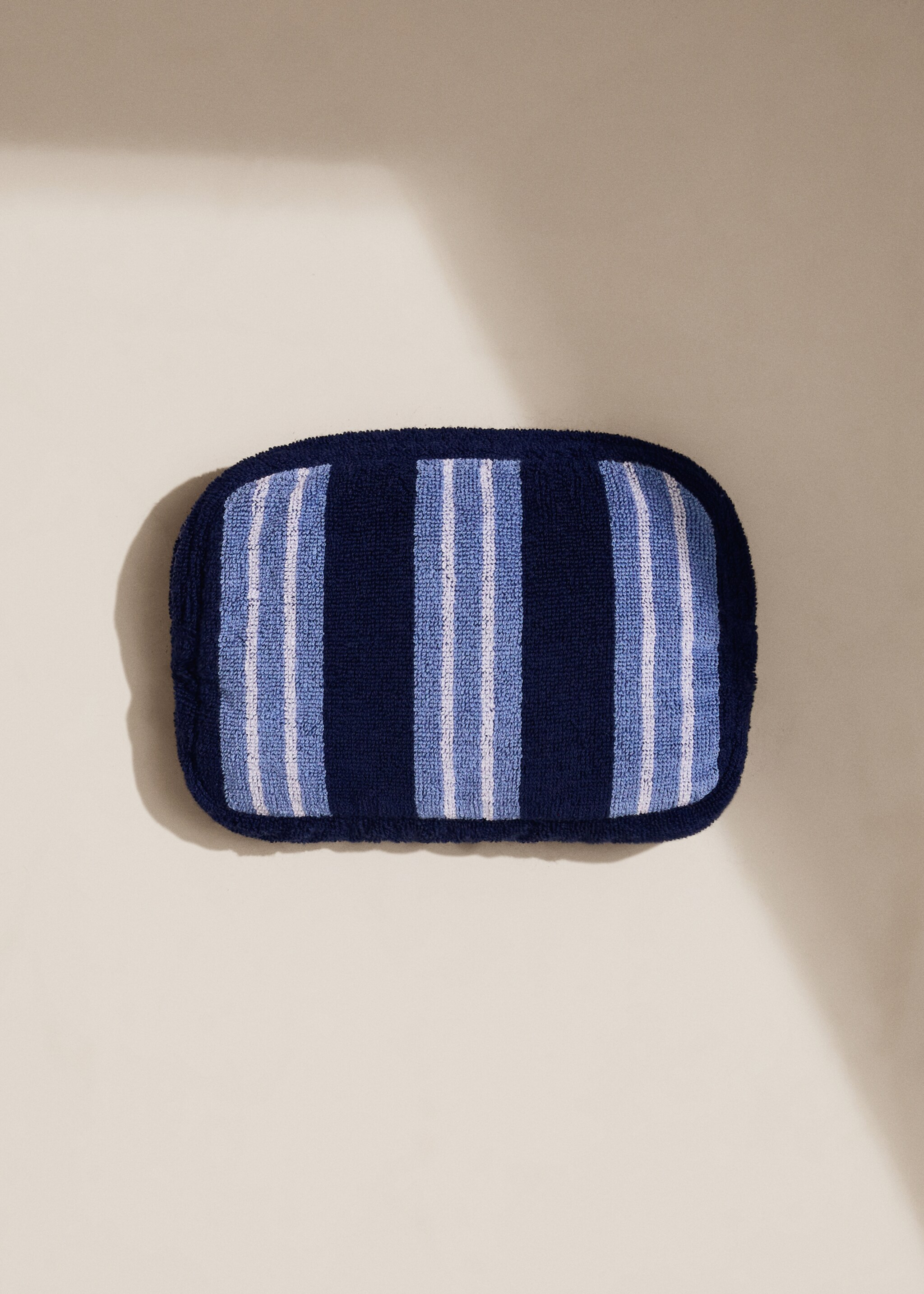 Multistripe cotton towel effect - General plane