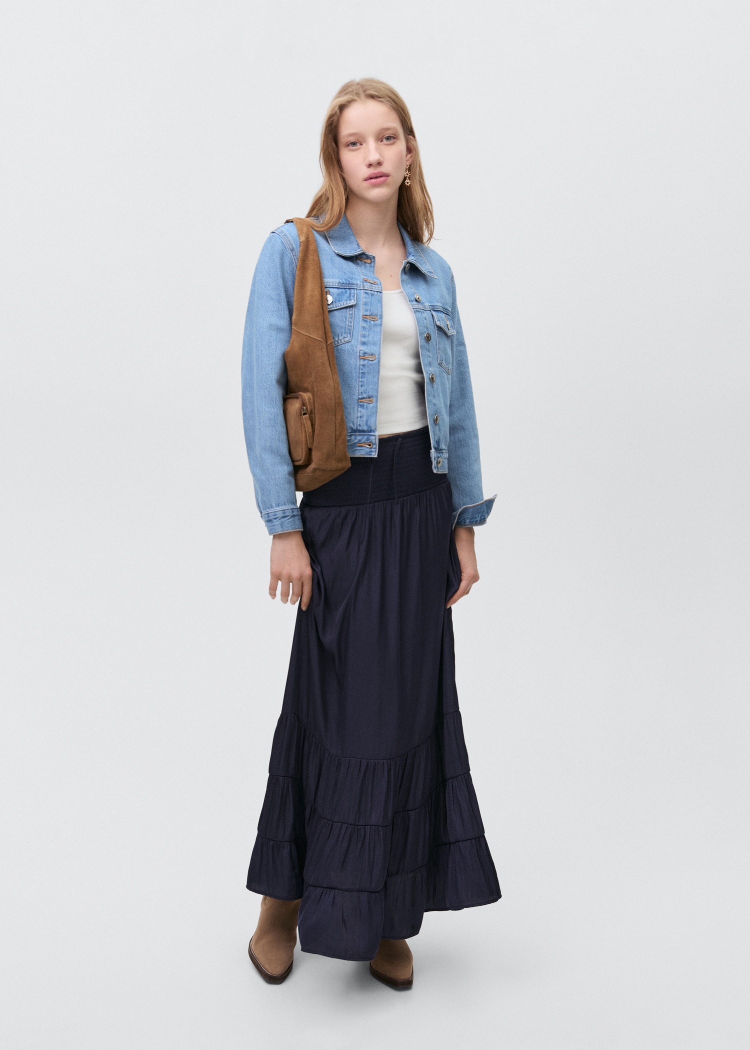 Ruffled long skirt - General plane