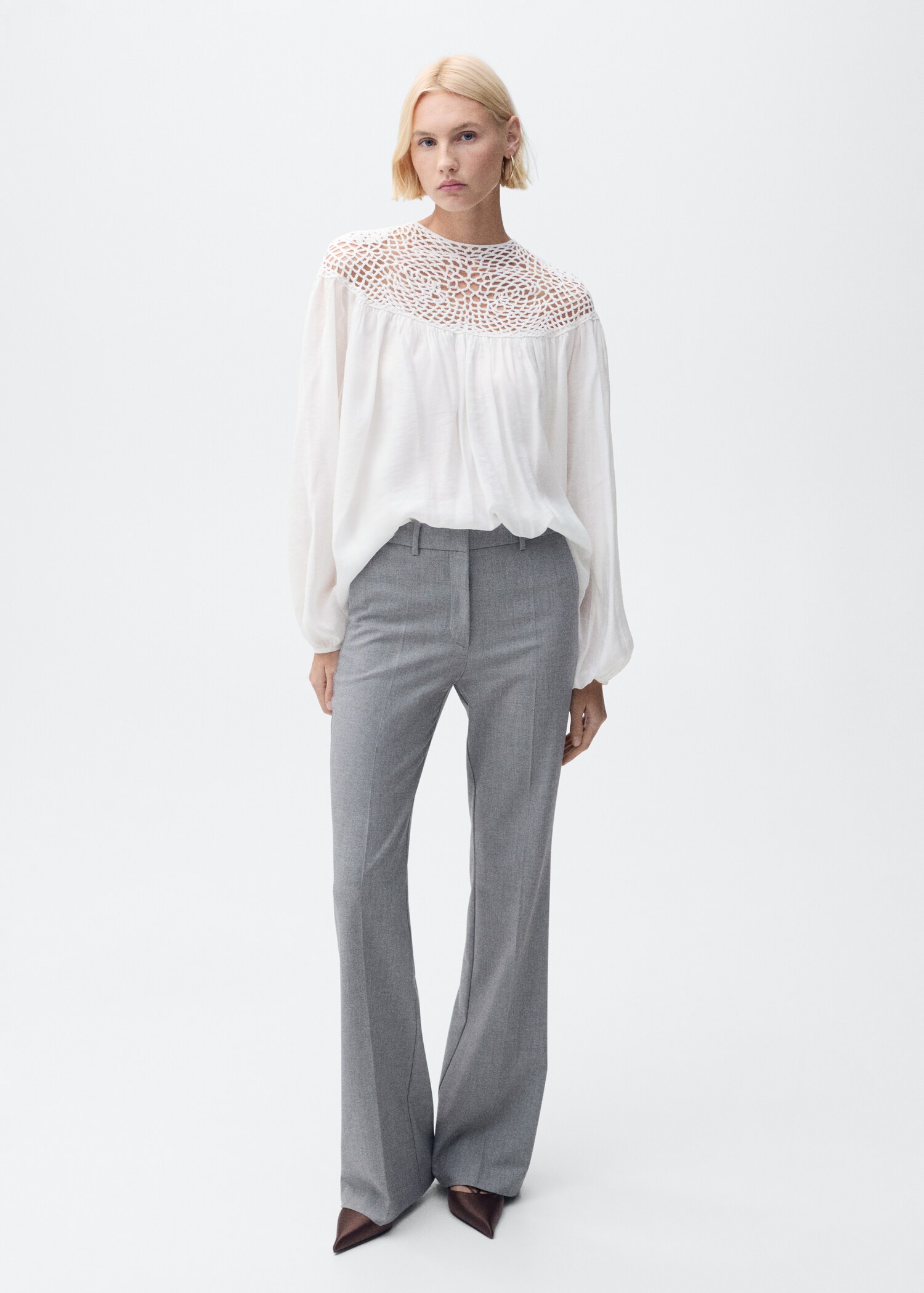 Crochet panel blouse - General plane