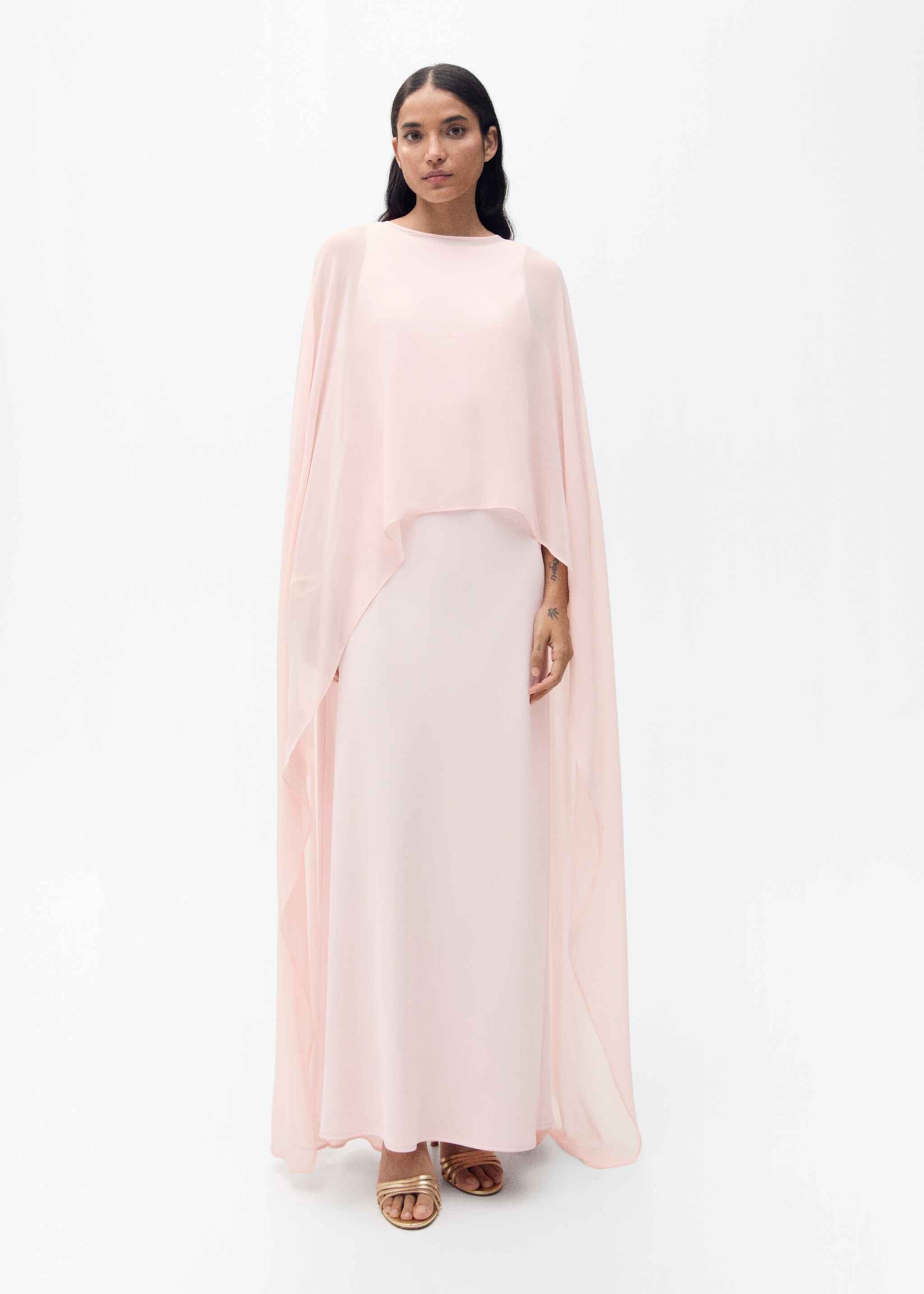 Long semi-transparent cape - General plane
