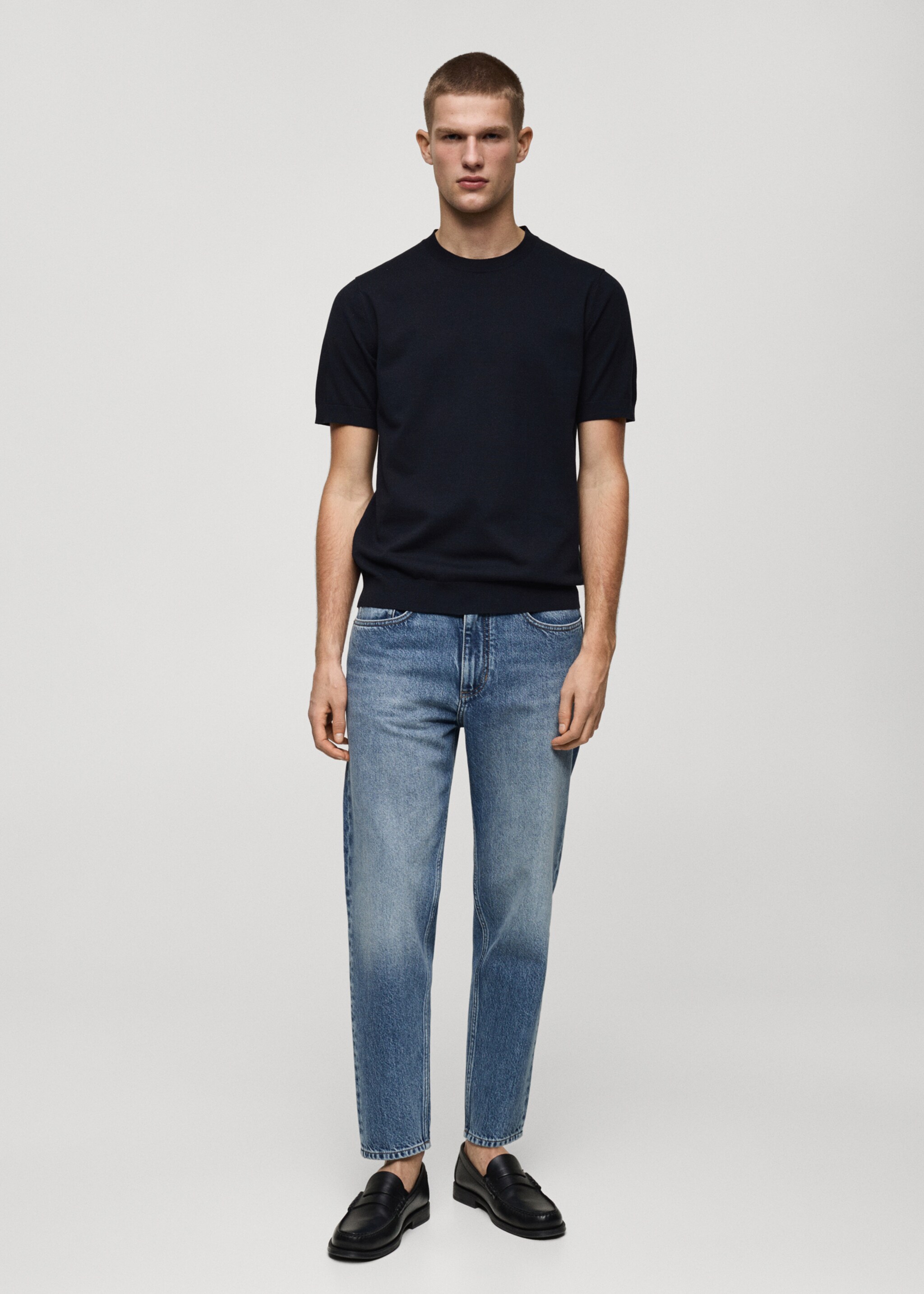 Cropped carrot-fit jeans - General plane
