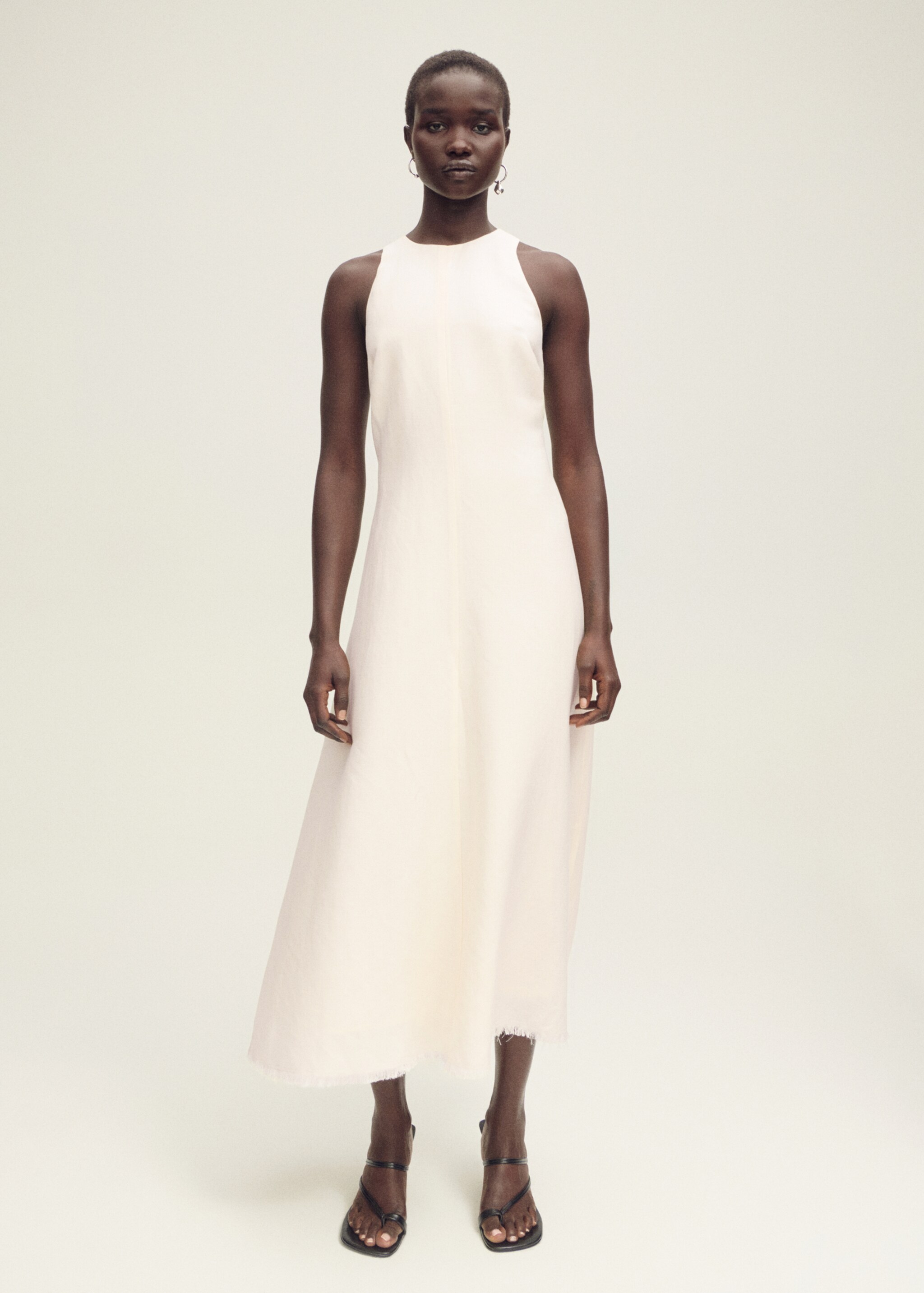 Linen dress with frayed hem - General plane