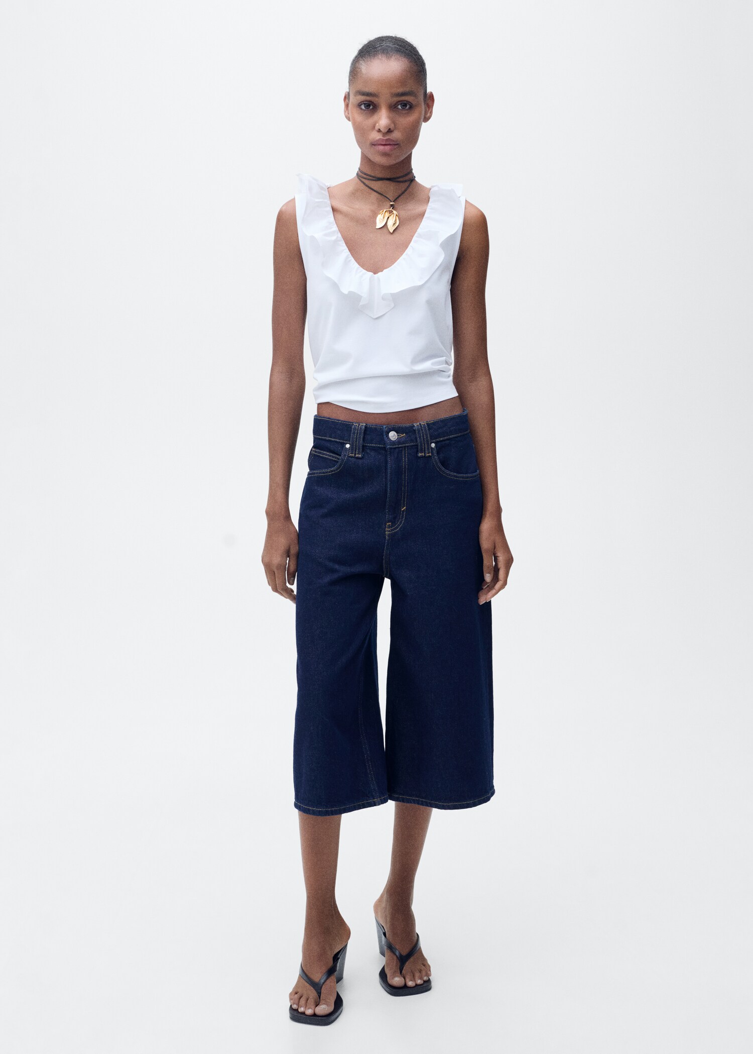 Cotton top with ruffles - General plane
