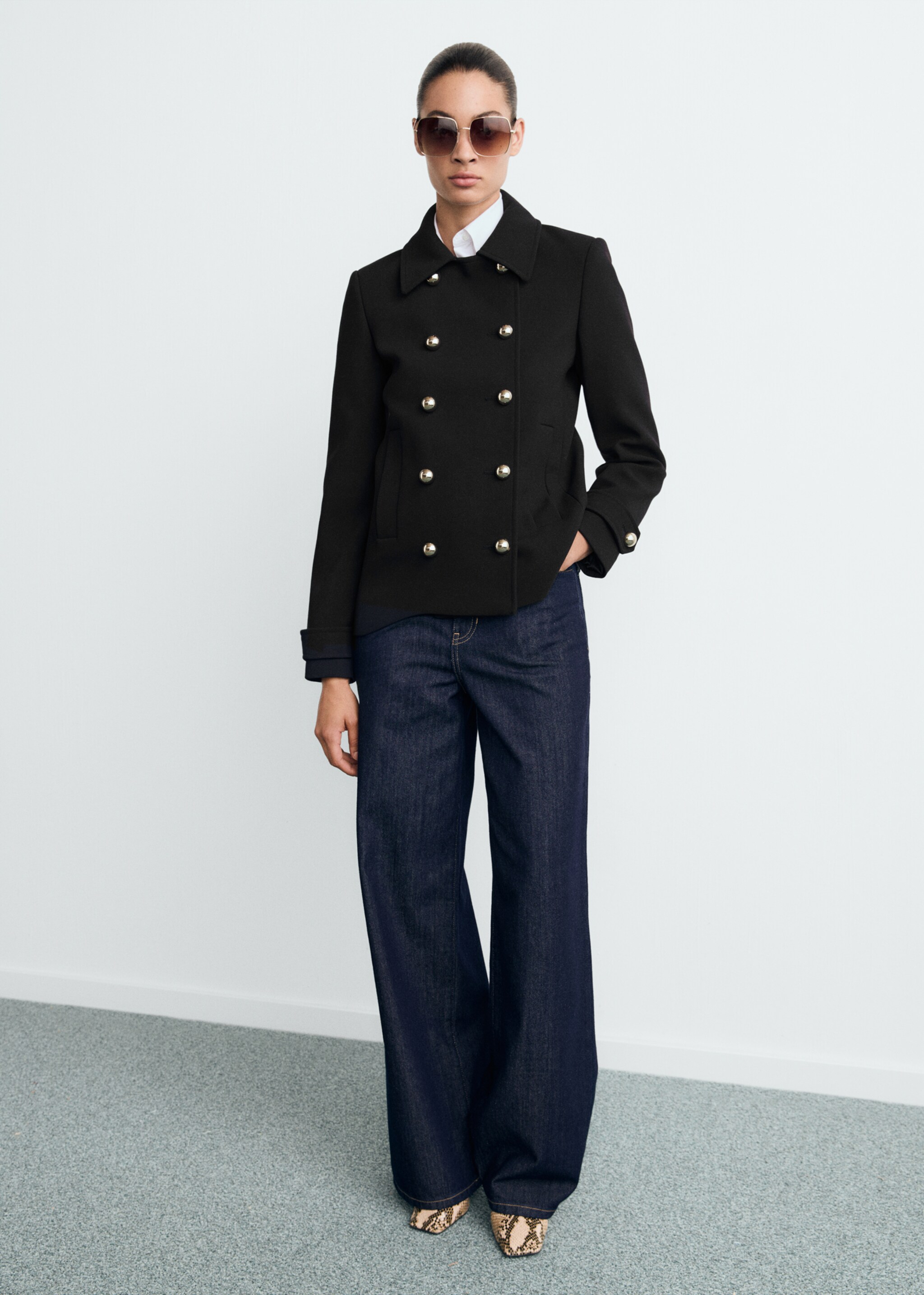 Double-breasted jacket with lapels - General plane, Black. Ref: 87070428-00.
