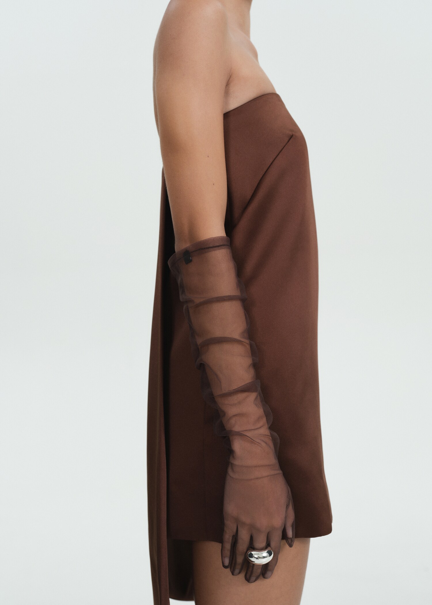 Long tulle knitted gloves - General plane