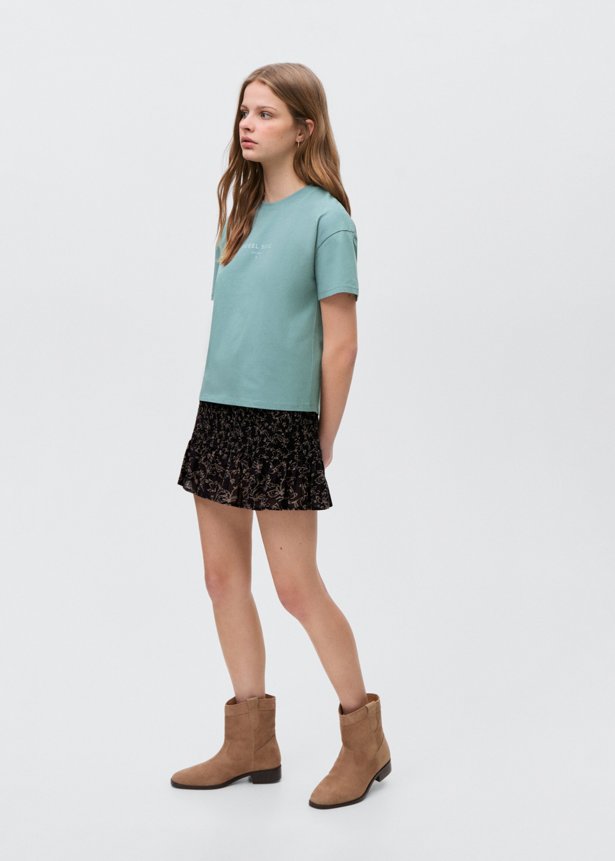 Gathered skirt with ruffle - General plane