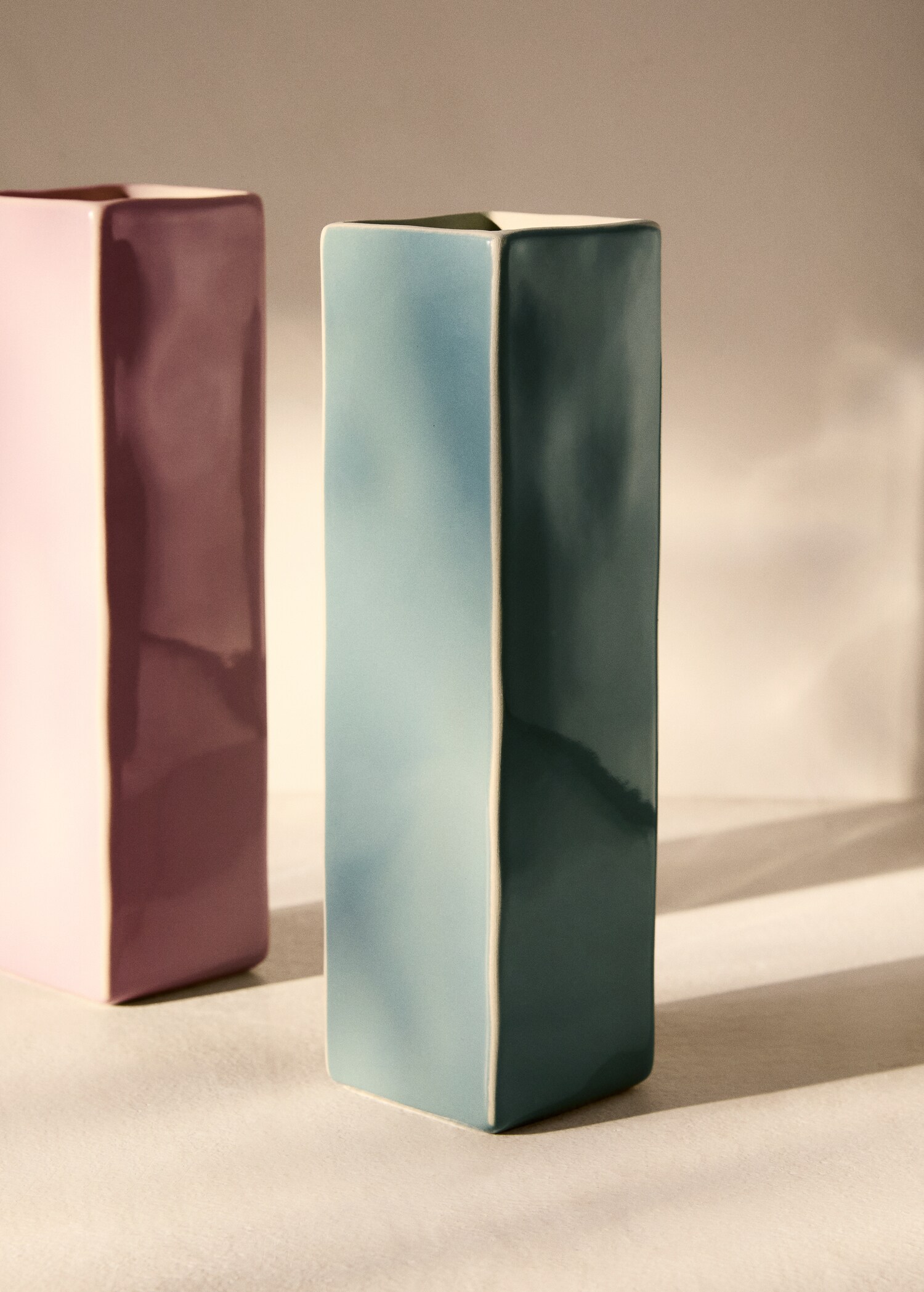 Vase rectangulaire en grès - Plan général